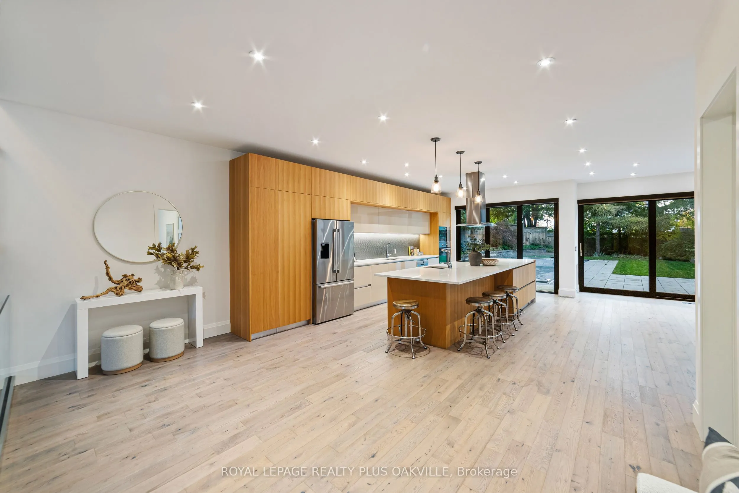 1207 Stirling Drive