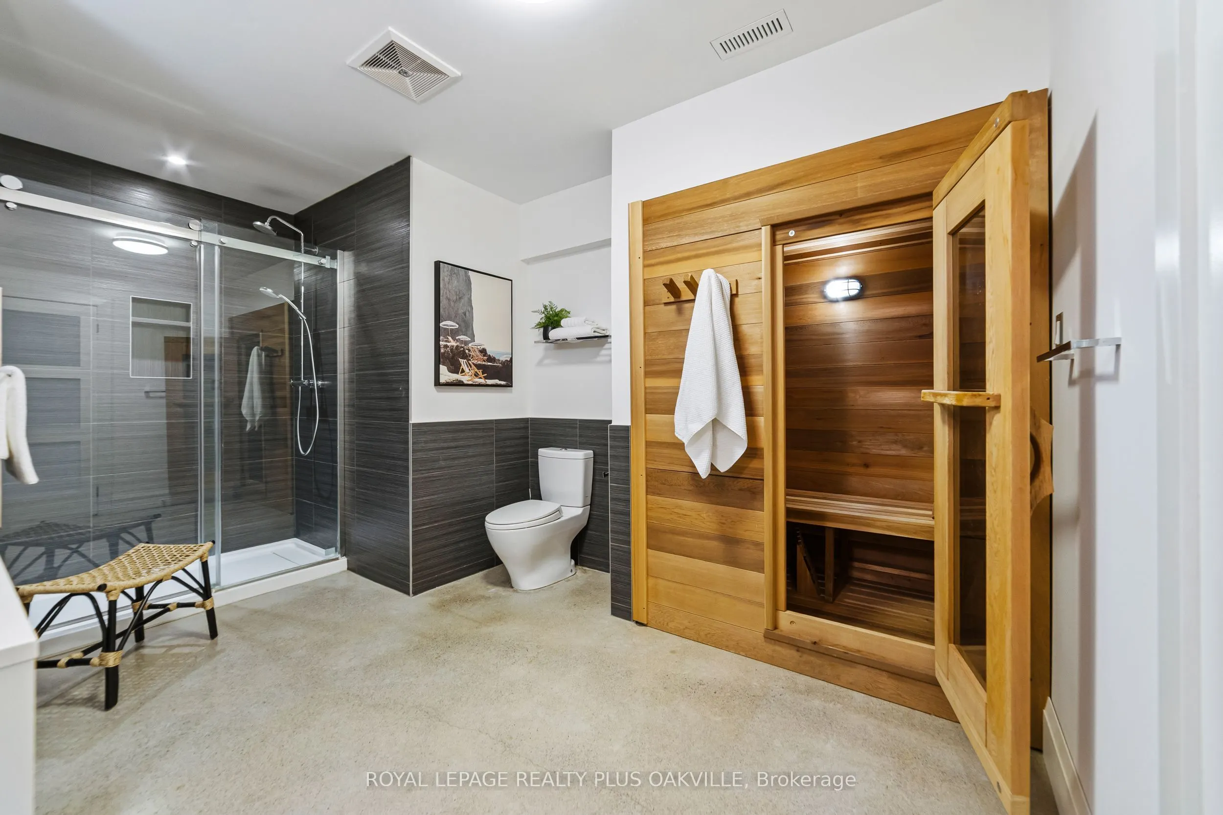 1207 Stirling Drive
