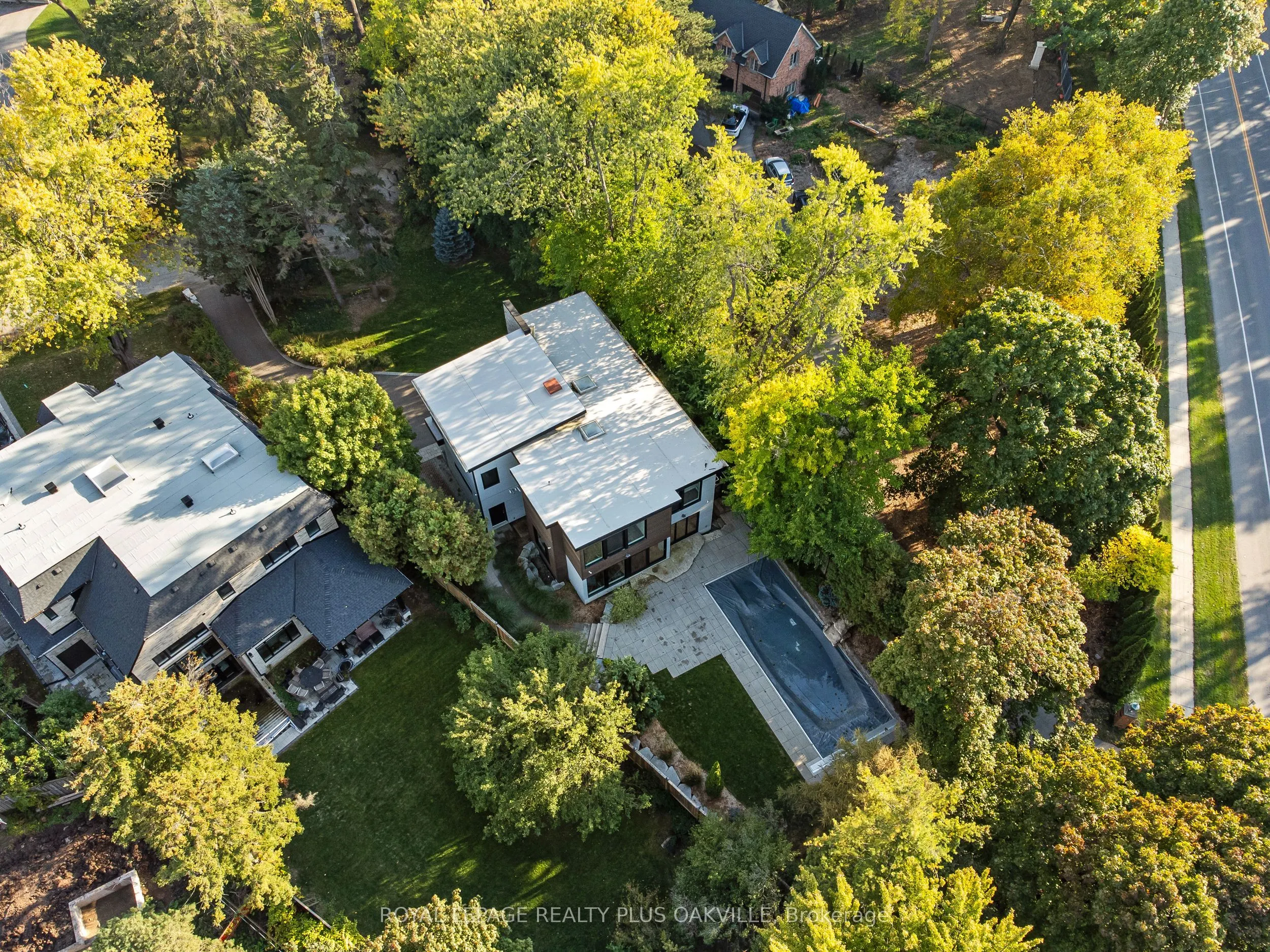 1207 Stirling Drive