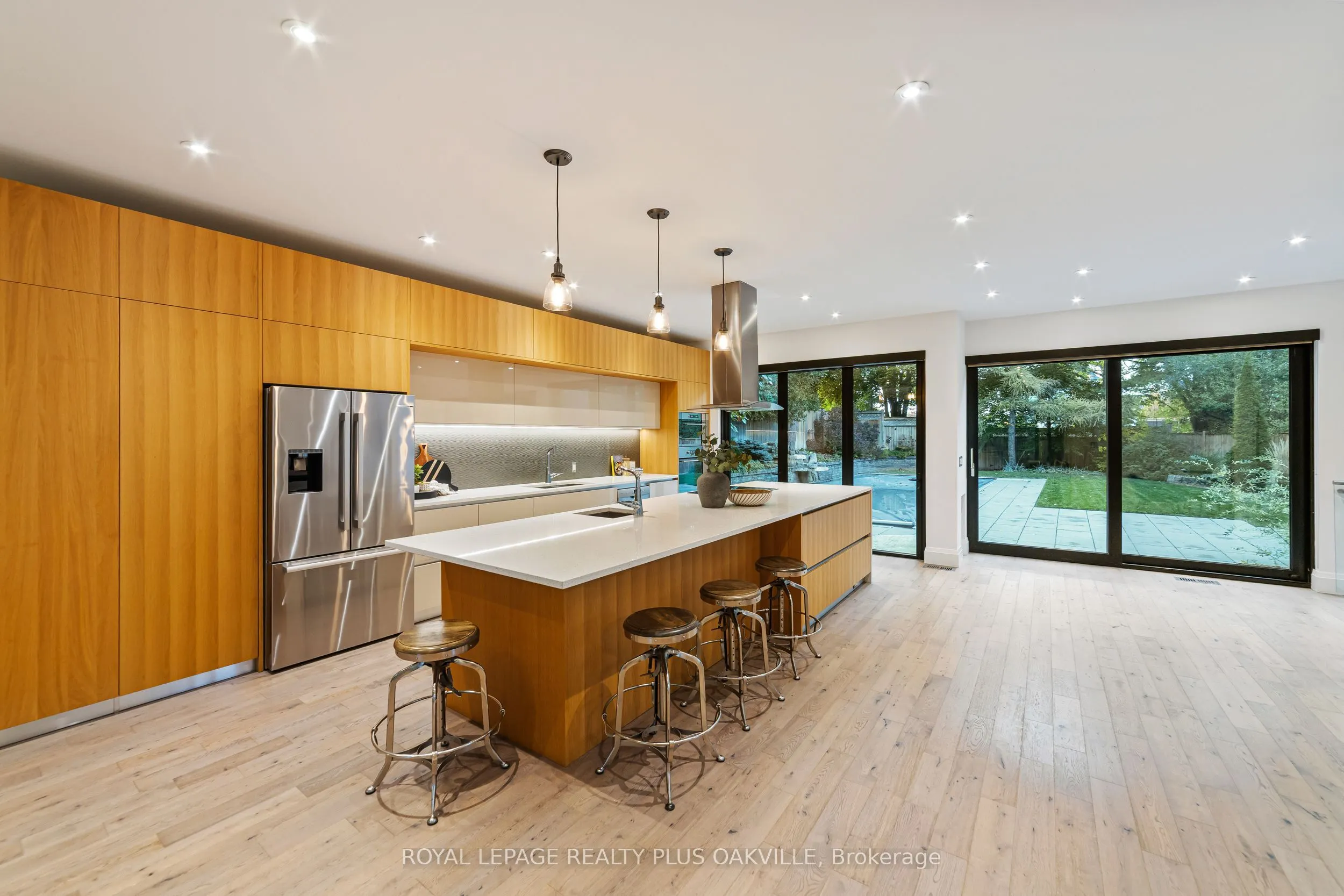 1207 Stirling Drive