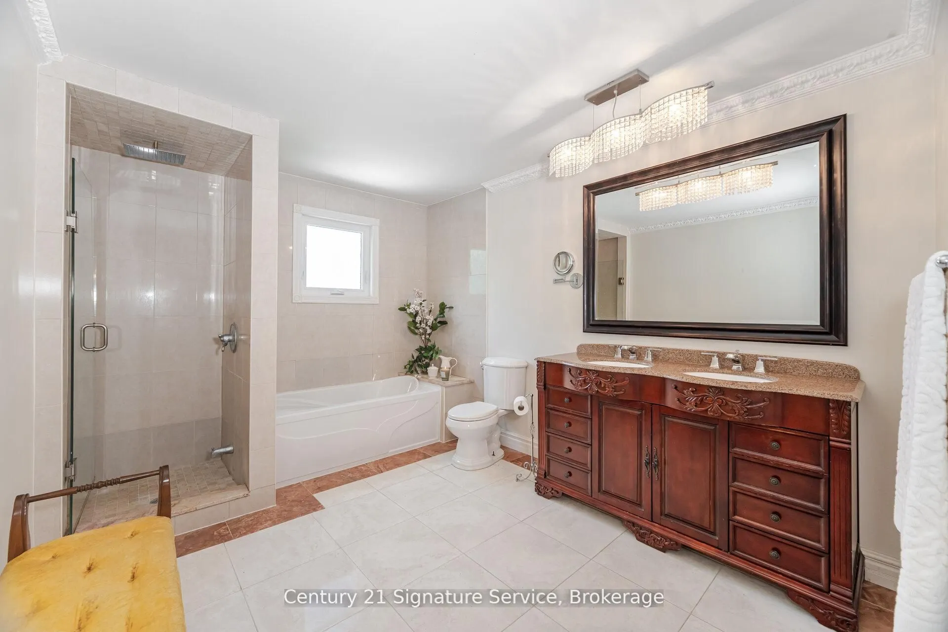 5955 Ladyburn Crescent