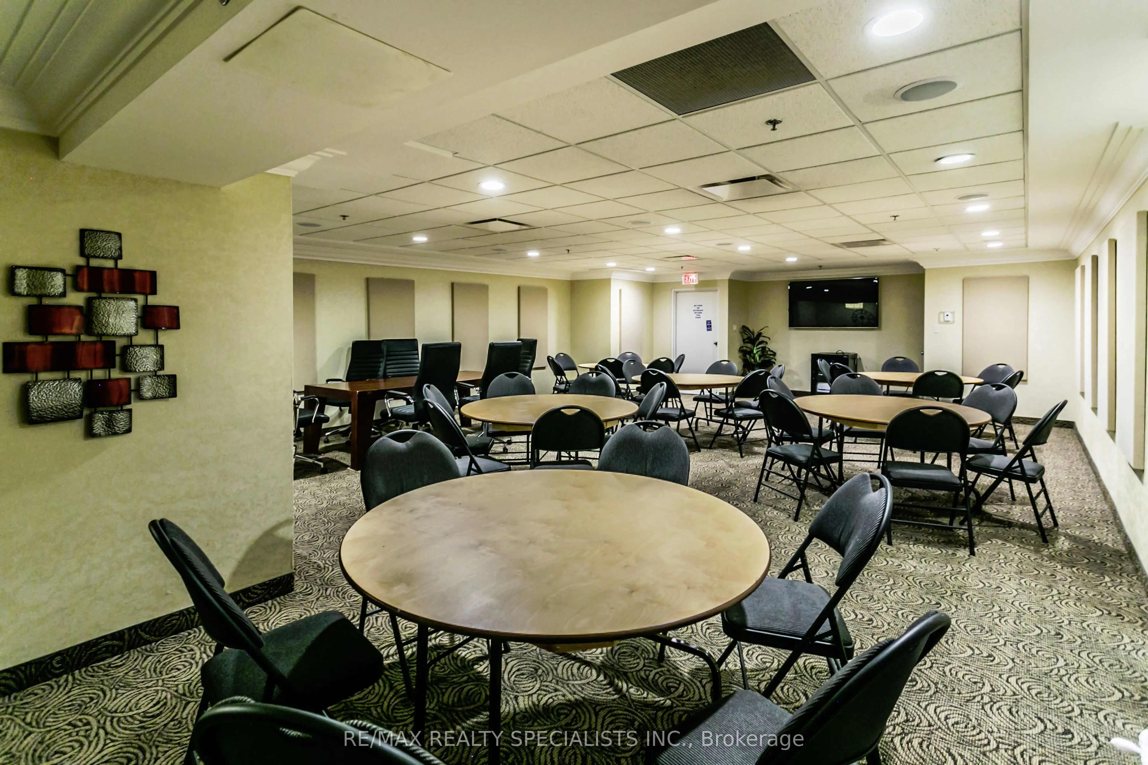 5080 Pinedale Avenue, #403