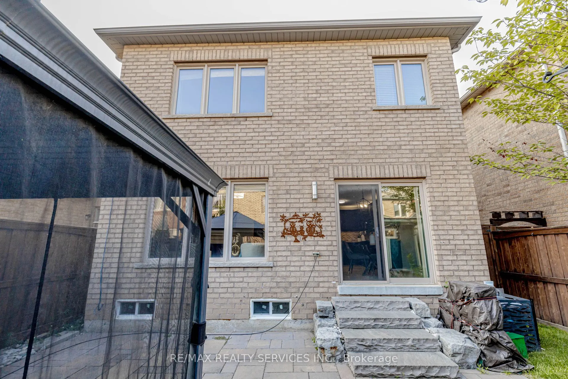 152 Weston Drive