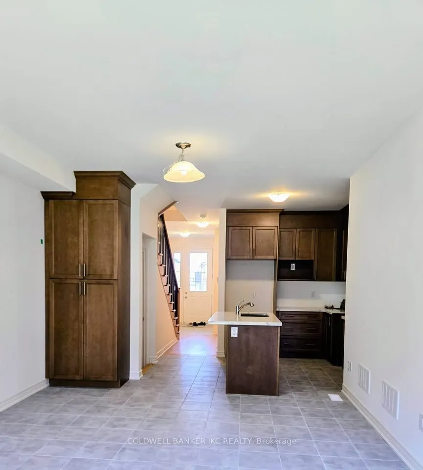 18 Bushwood Trail