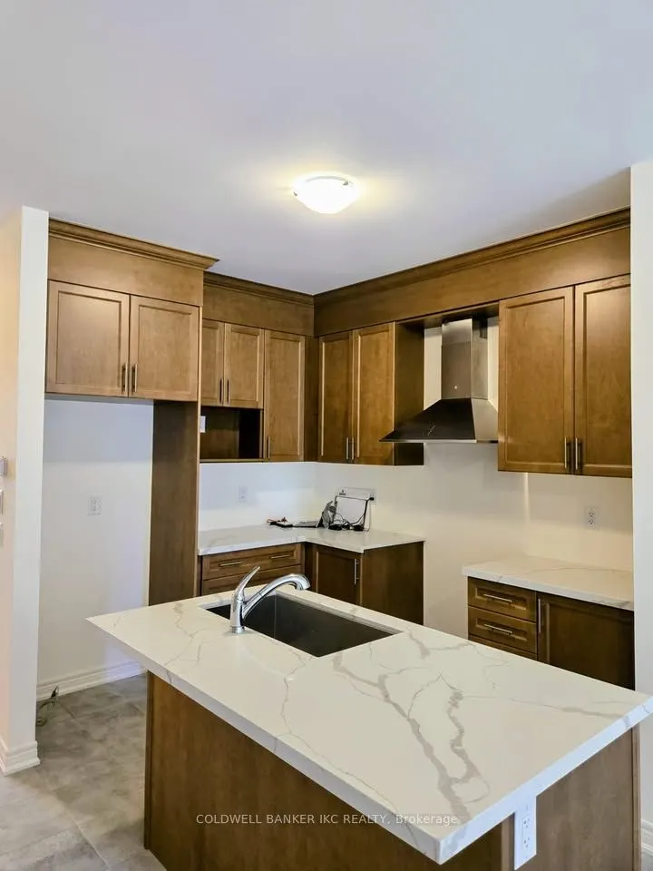 18 Bushwood Trail