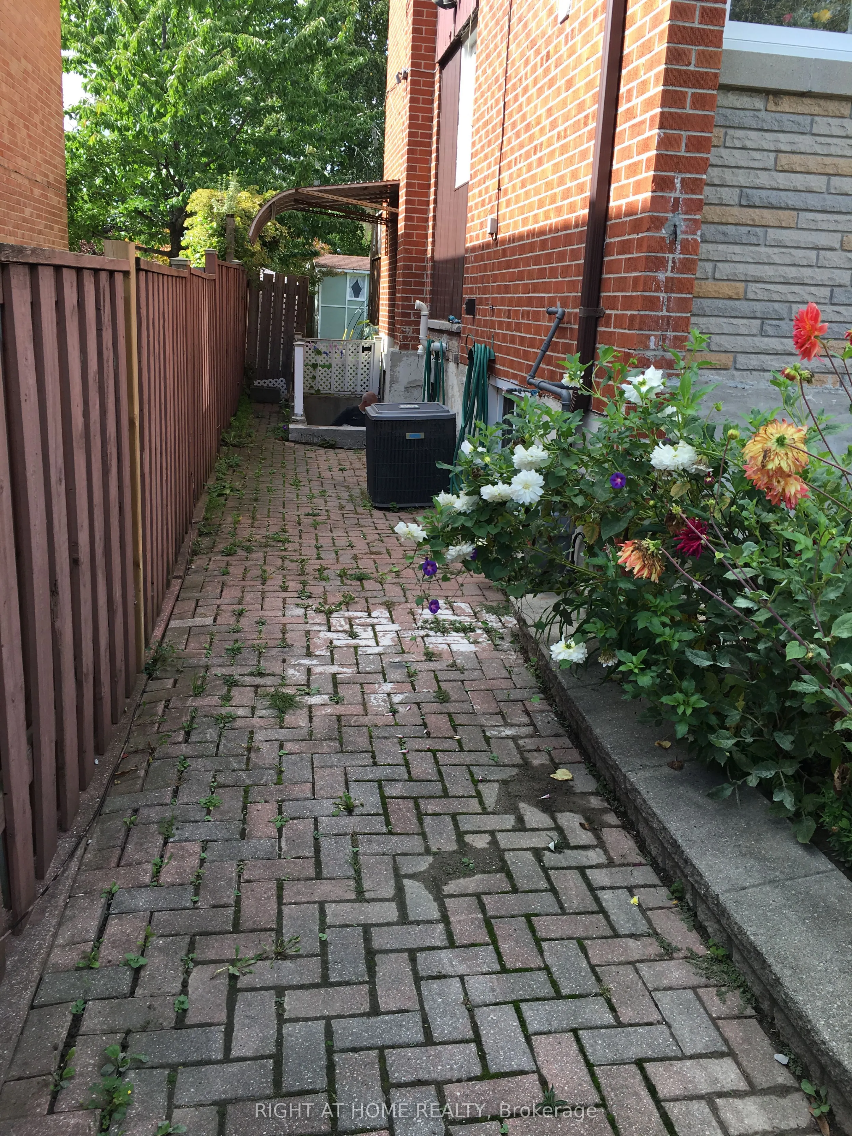 12 Bolingbroke Road, #Lower