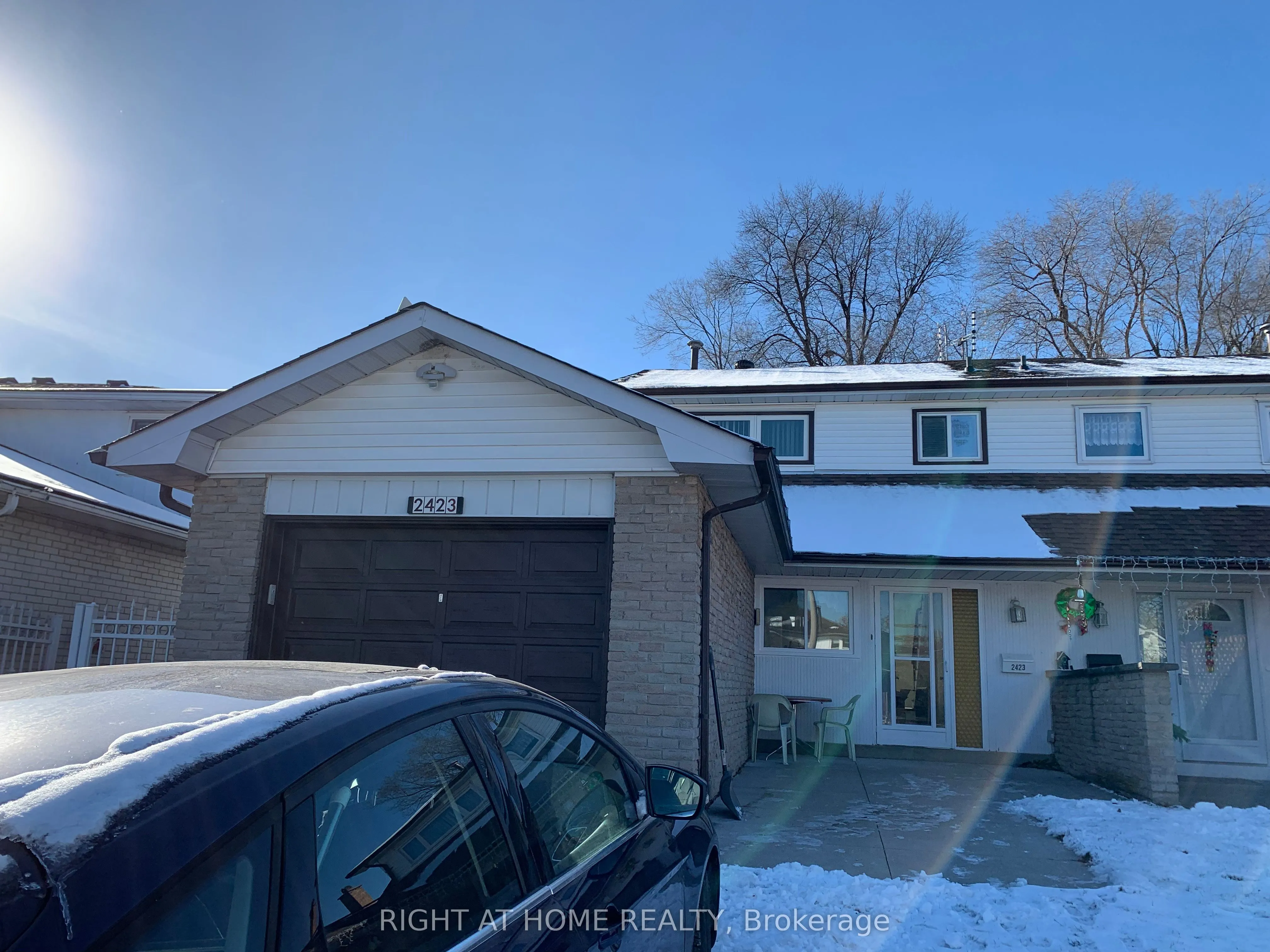 2423 Delkus Crescent