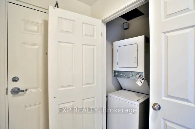 2420 Baronwood Drive, #21-02