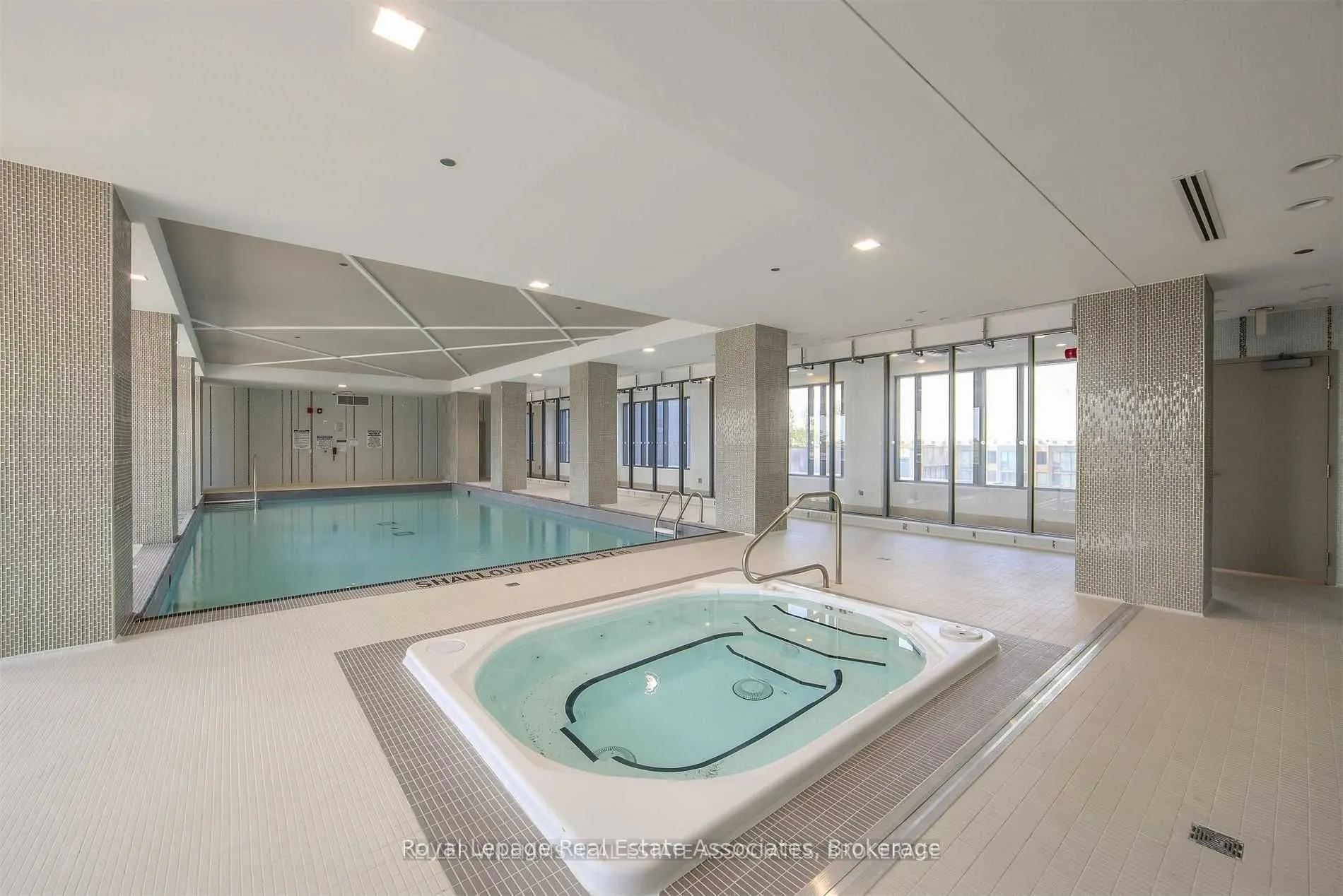 5033 Four Springs Avenue, #1416
