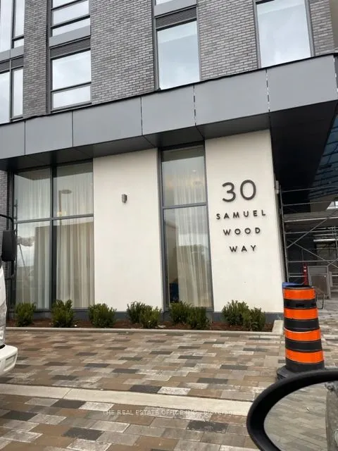 30 Samuel Wood Way, #208