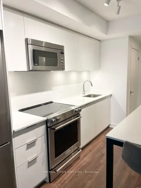 30 Samuel Wood Way, #208