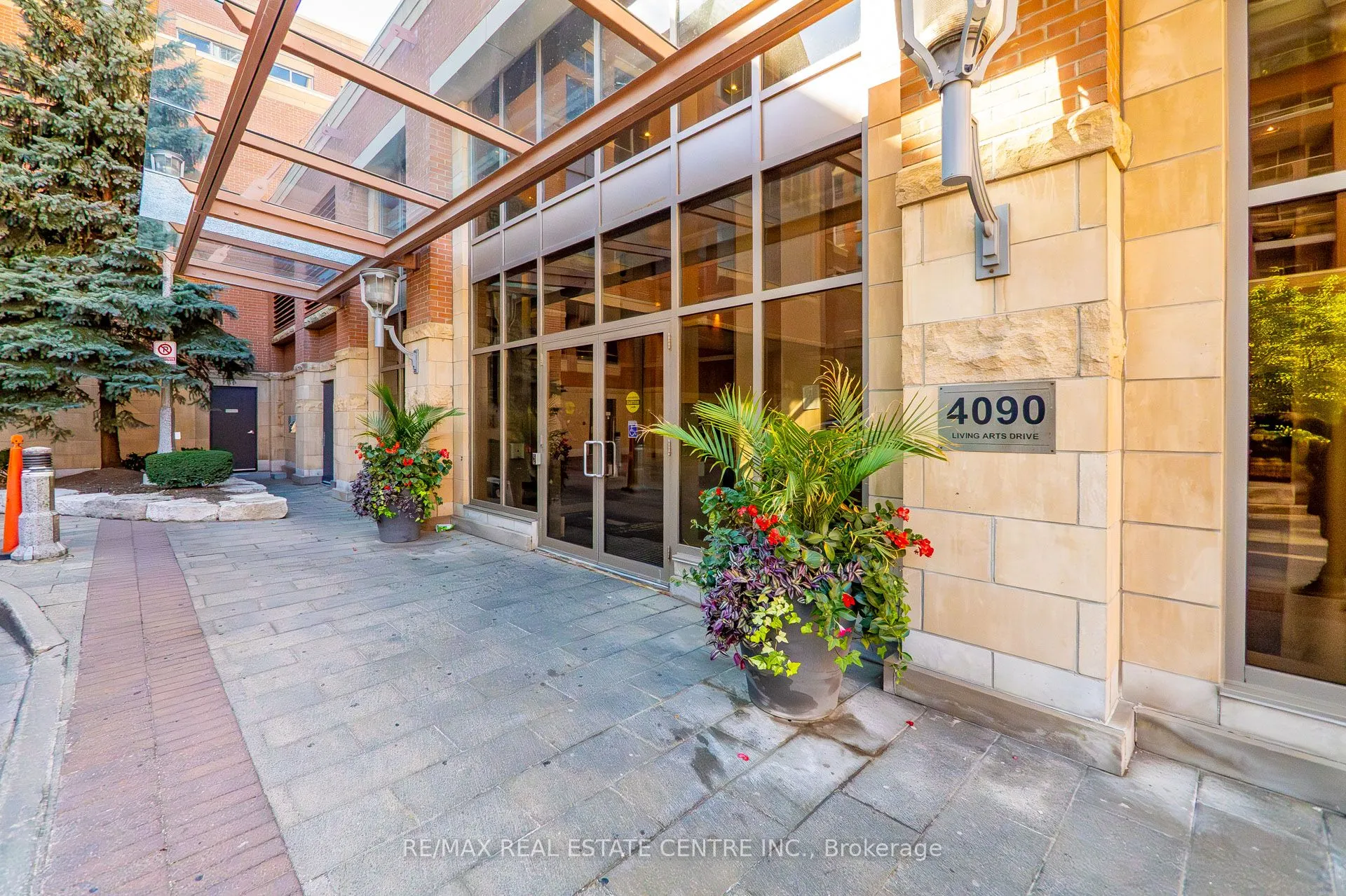 4090 Living Arts Drive, #2101