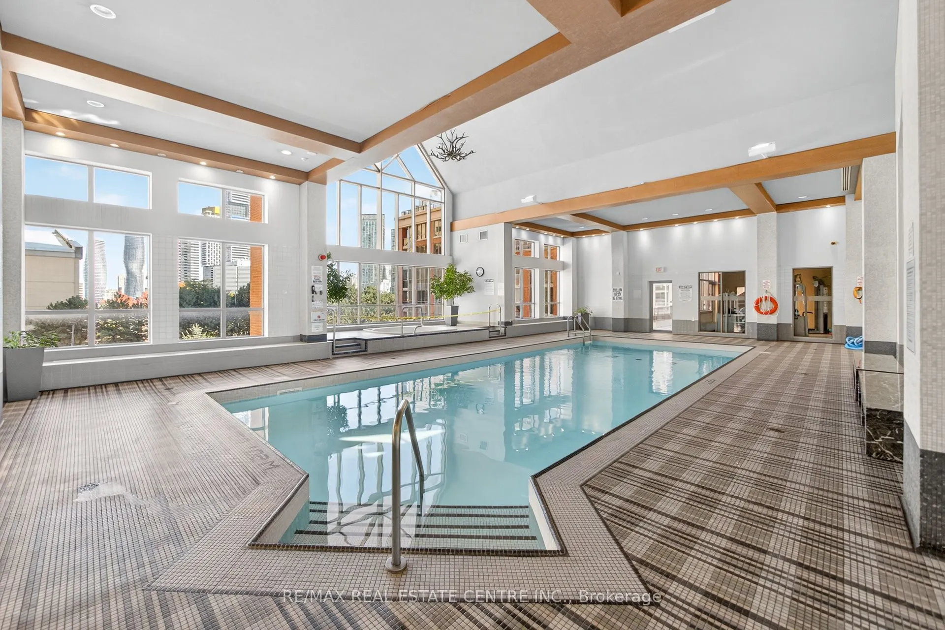 4090 Living Arts Drive, #2101