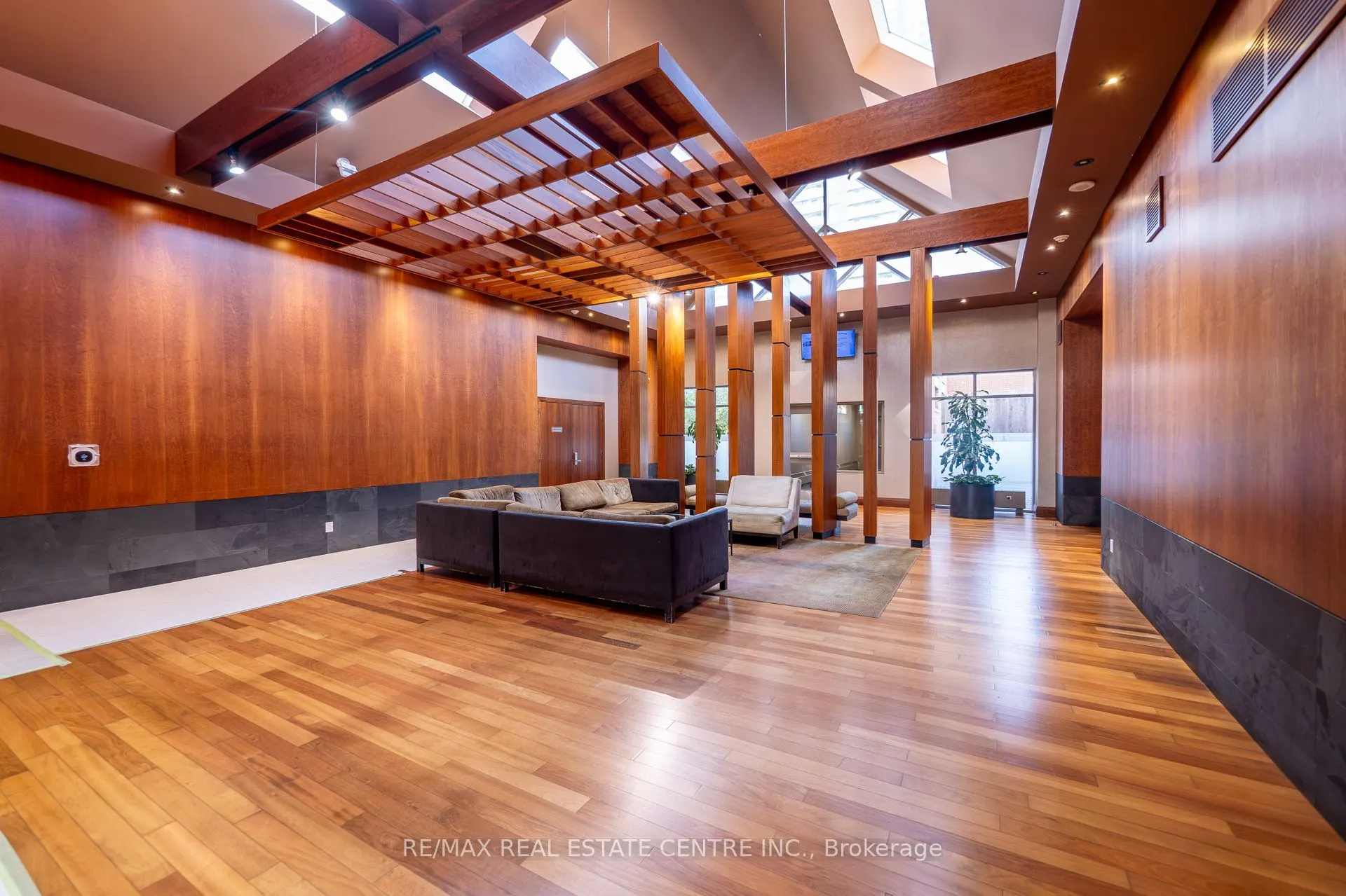 4090 Living Arts Drive, #2101