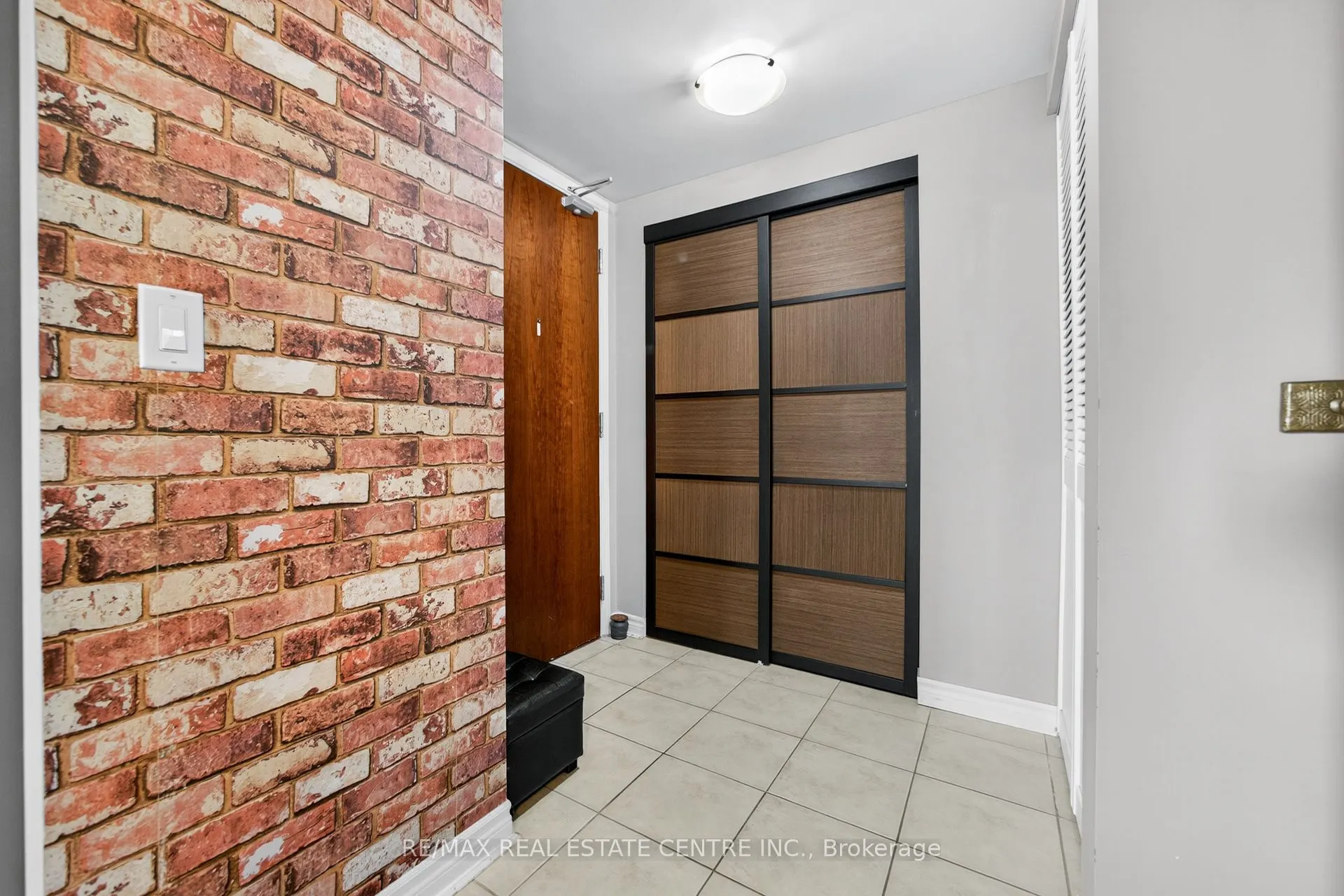 4090 Living Arts Drive, #2101