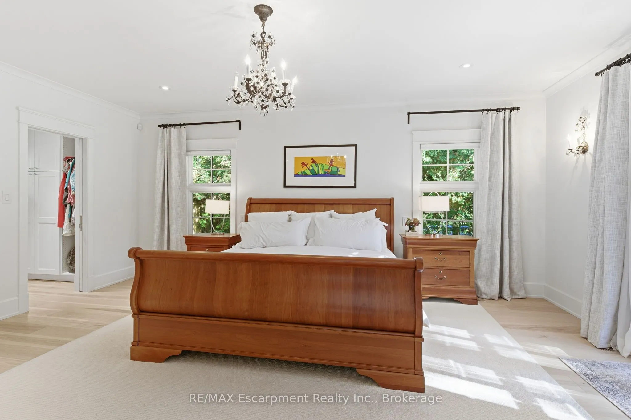 1110 Lakeshore Road W