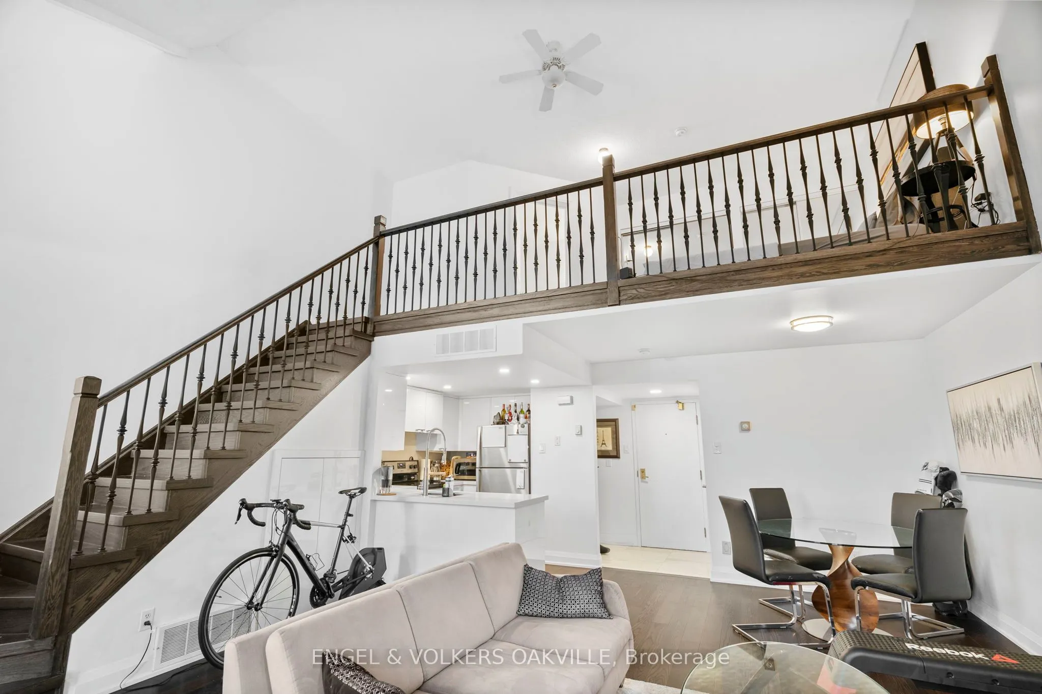 100 Bronte Road, #416