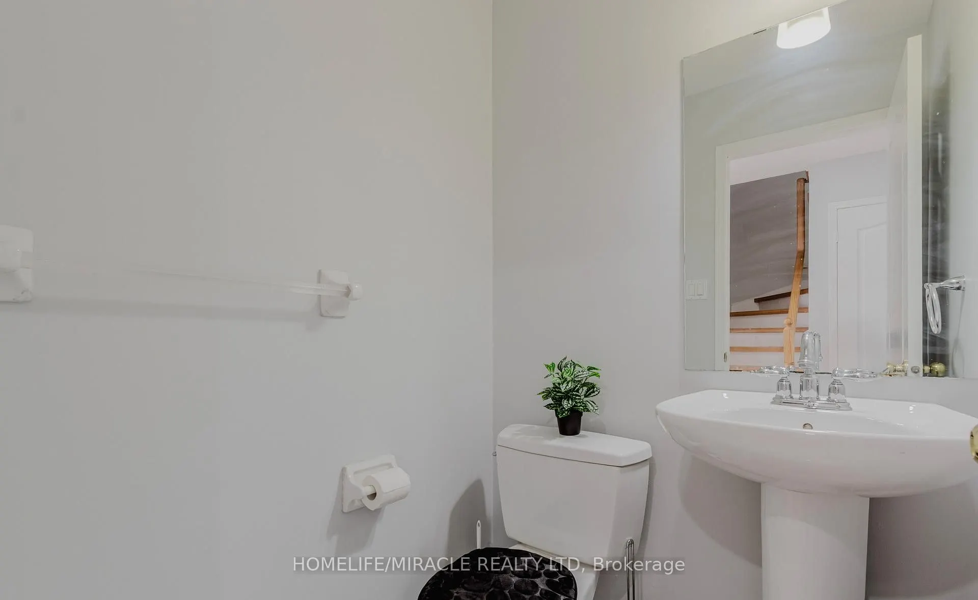 27 Silver Egret Road