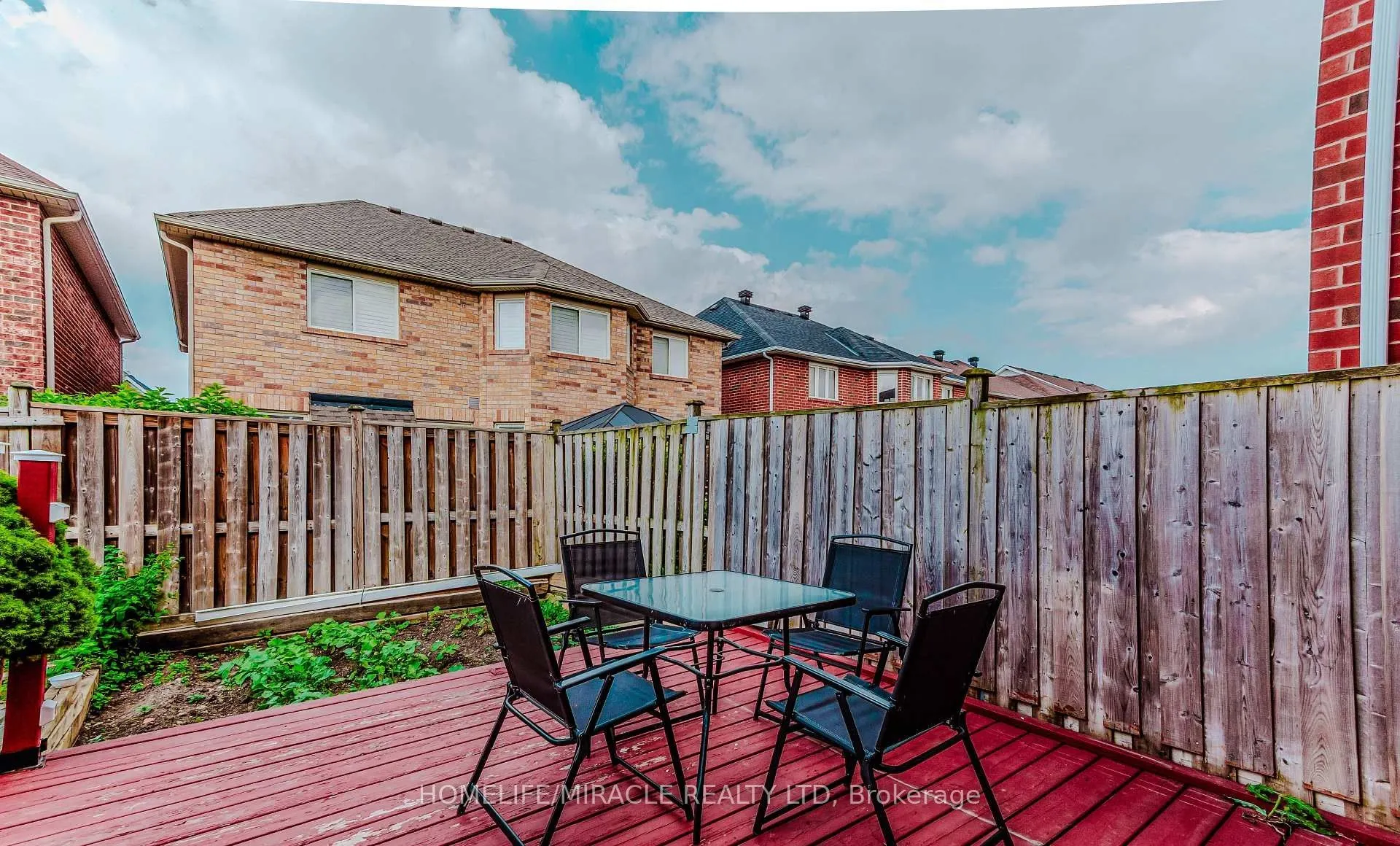 27 Silver Egret Road