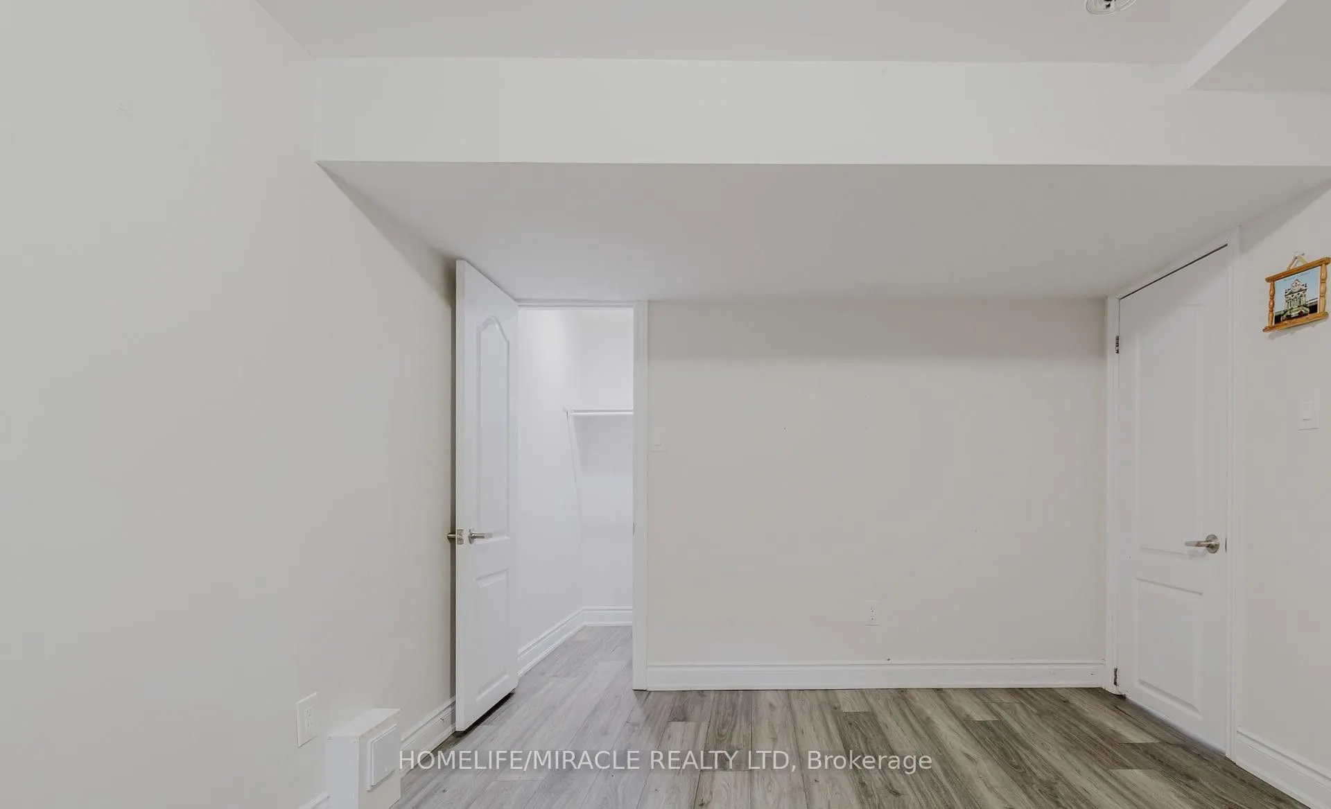 27 Silver Egret Road