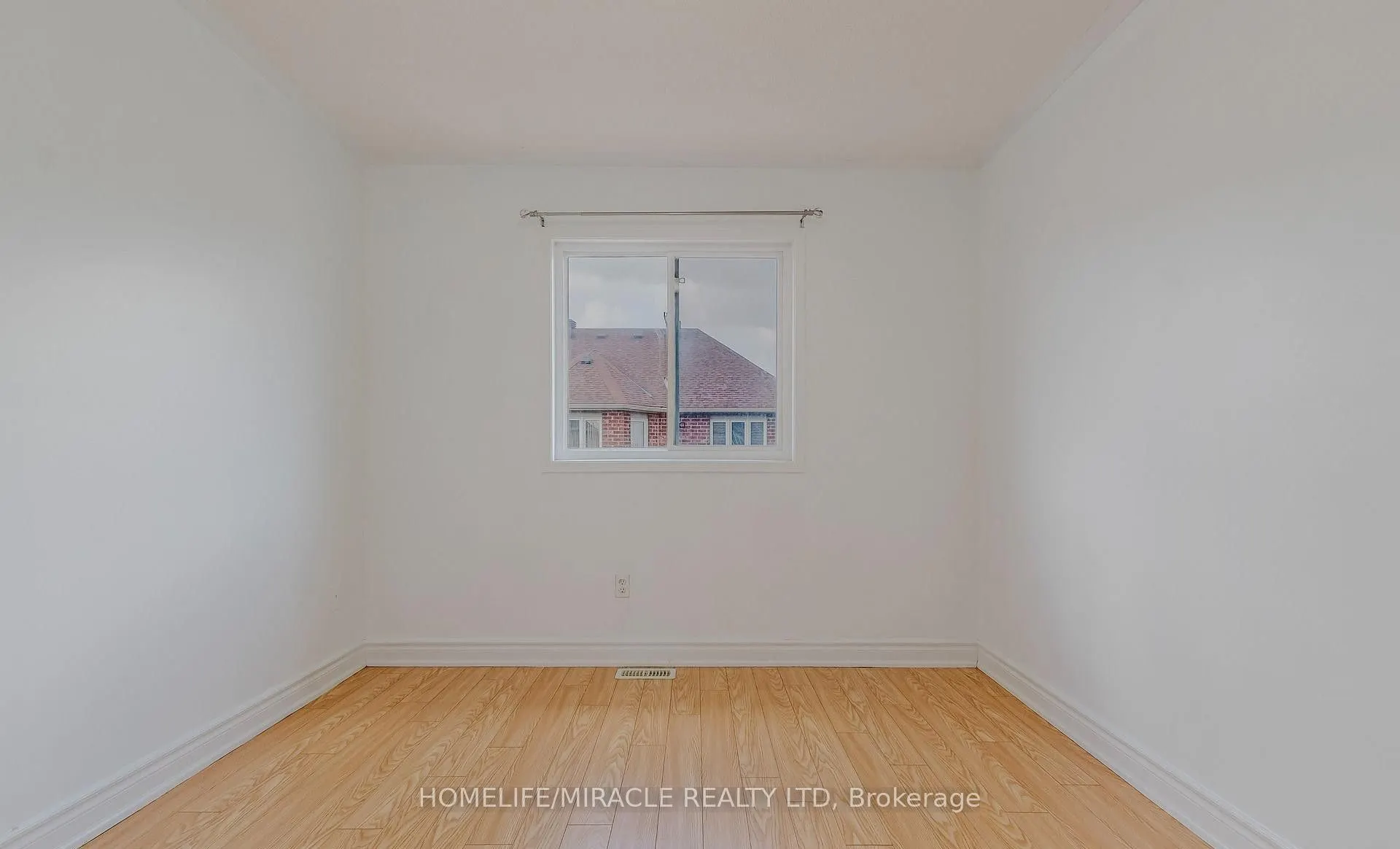 27 Silver Egret Road