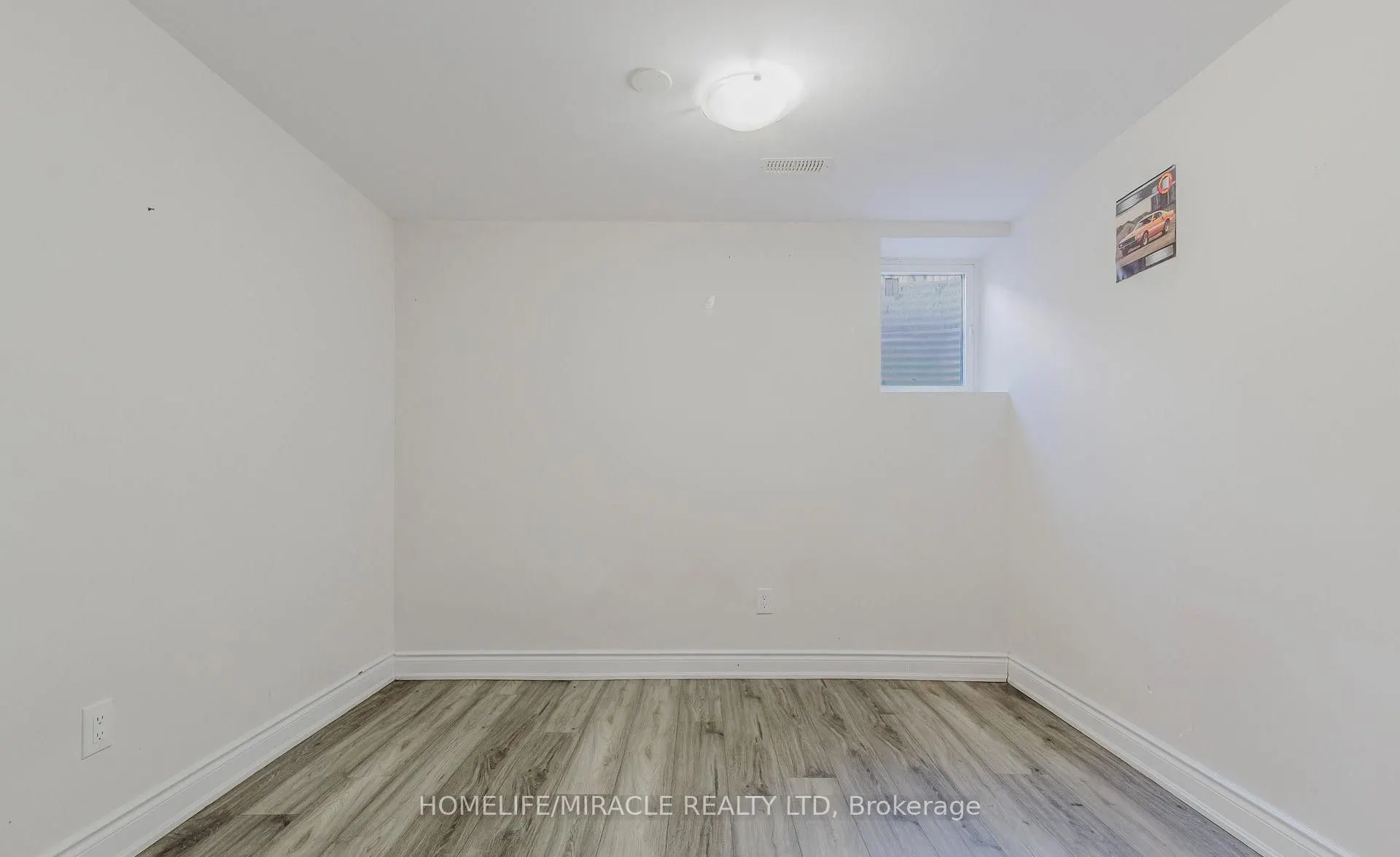 27 Silver Egret Road