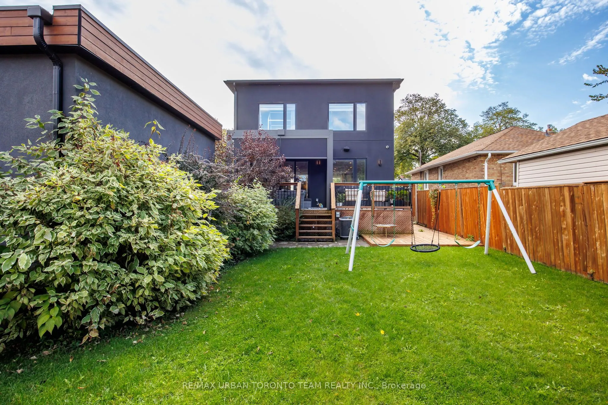 58 Manitoba Street