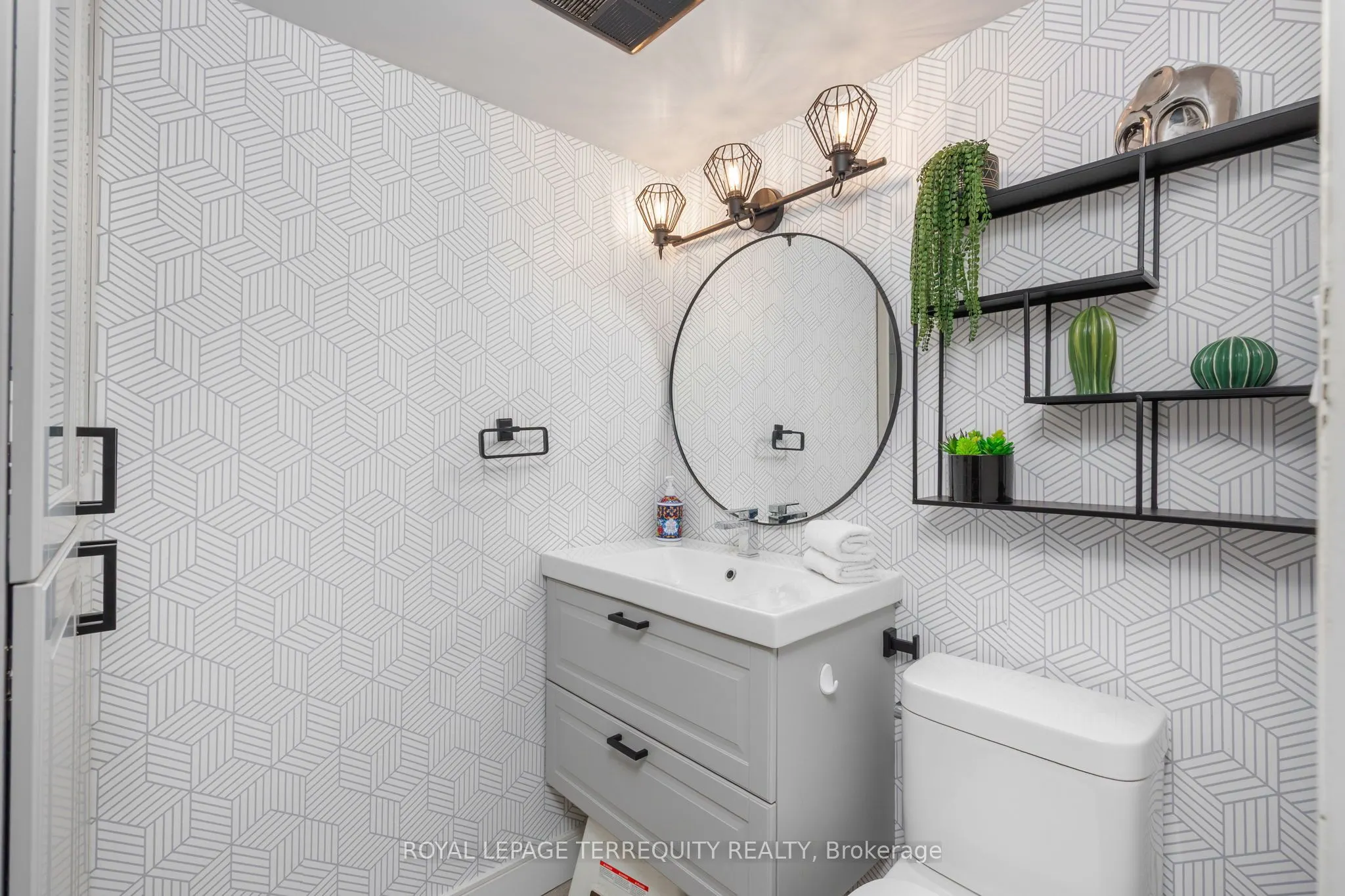 1250 Mississauga Valley Boulevard, #77