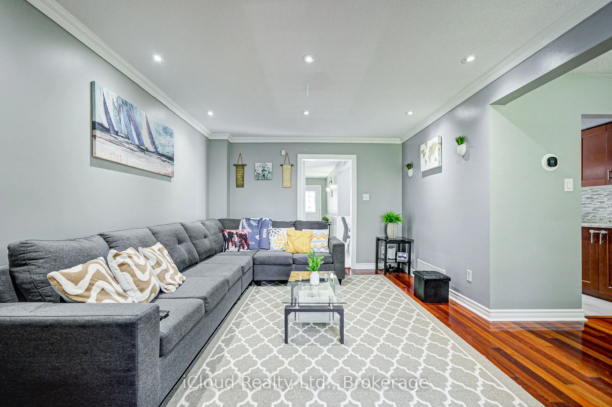 5 Gloucester Place, #5