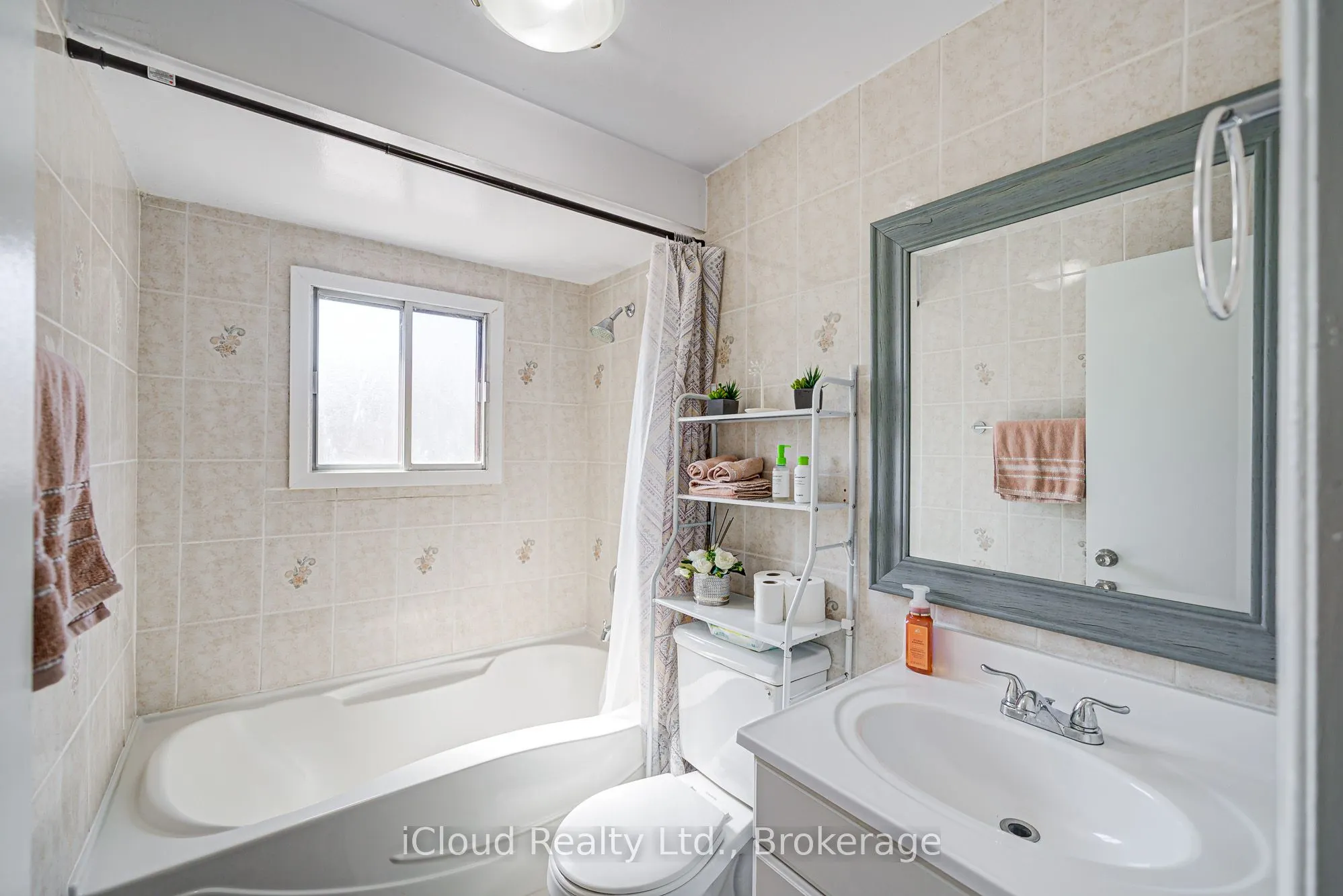 5 Gloucester Place, #5