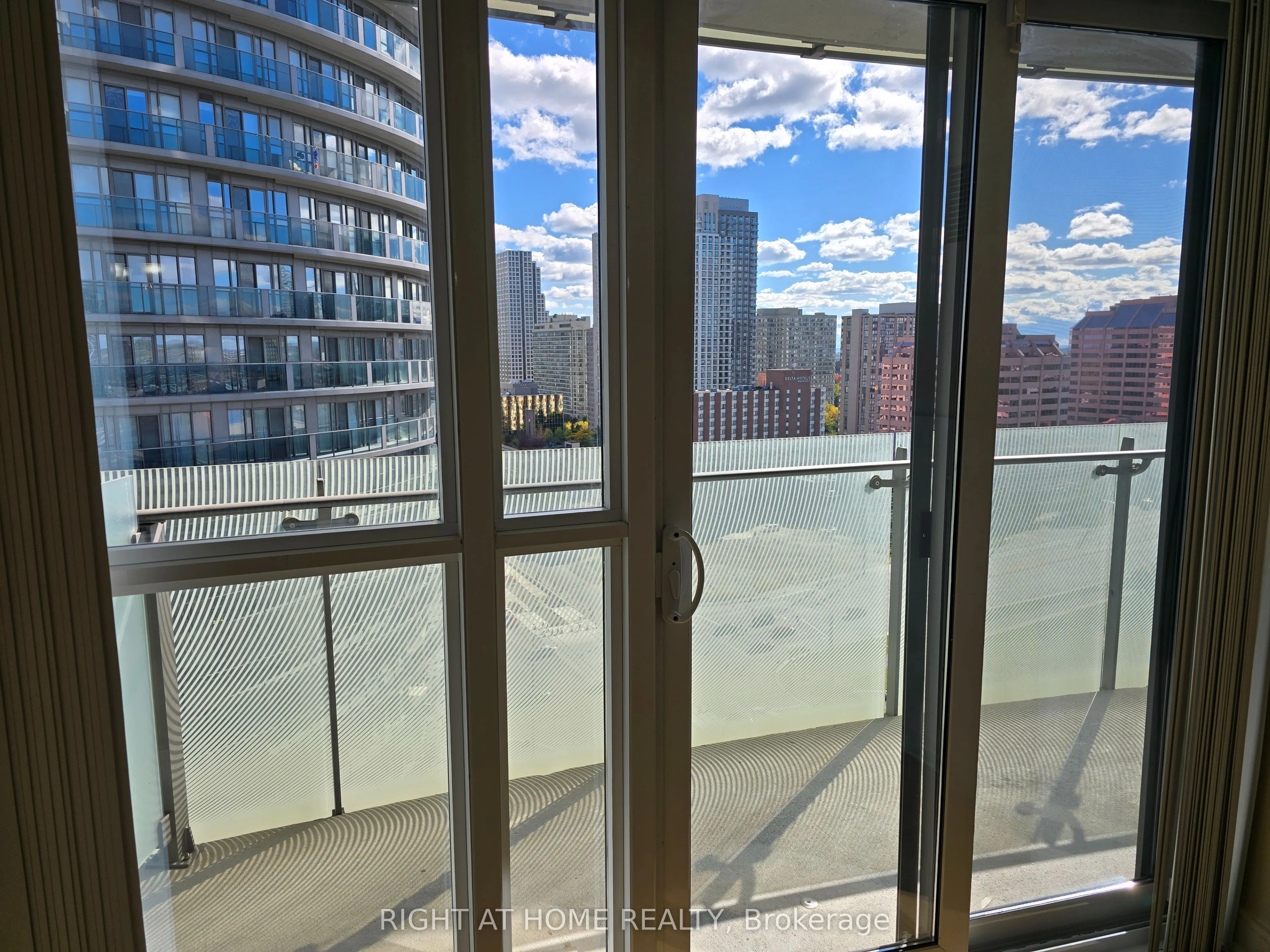 50 Absolute Avenue, #1605