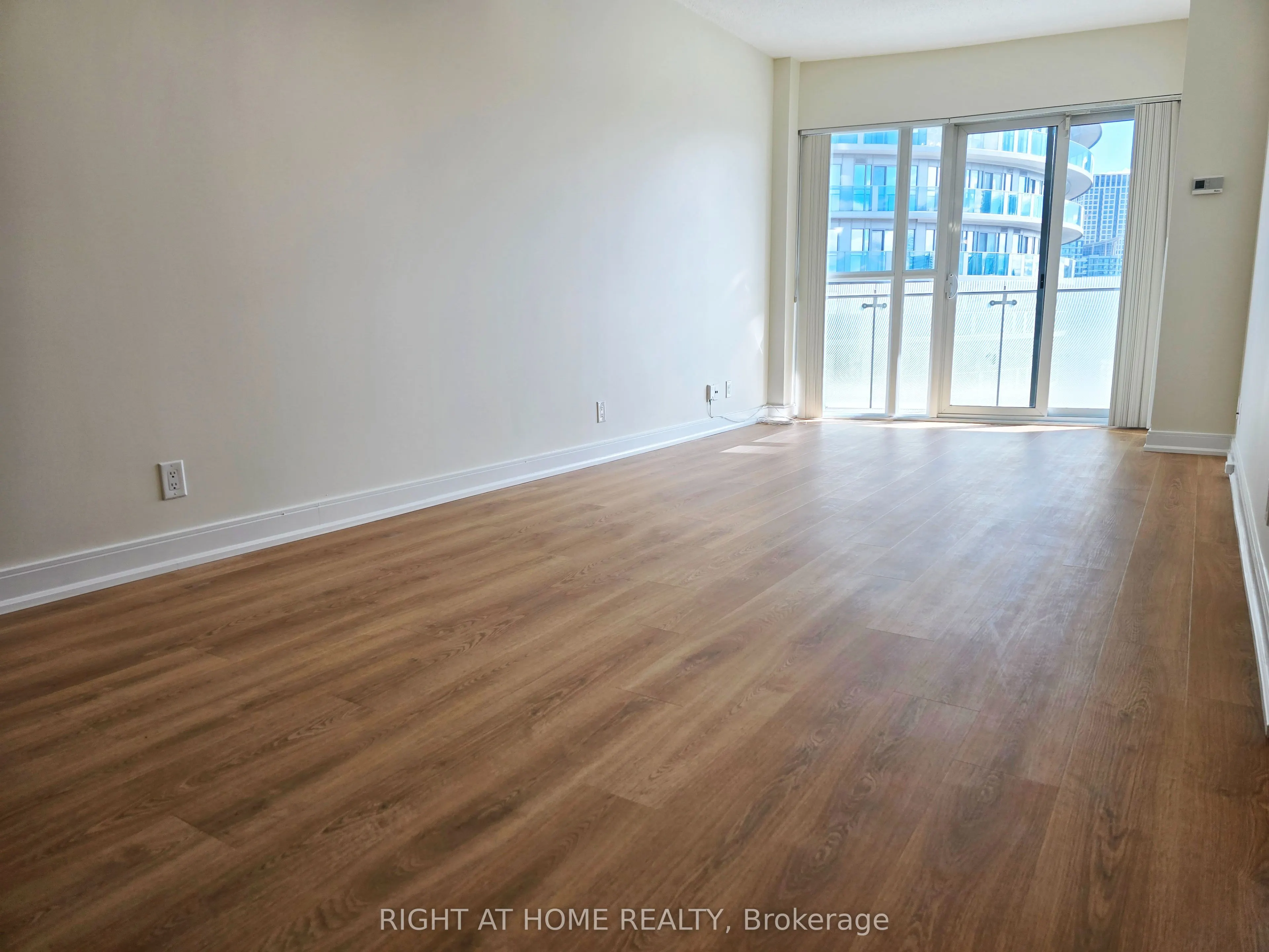 50 Absolute Avenue, #1605