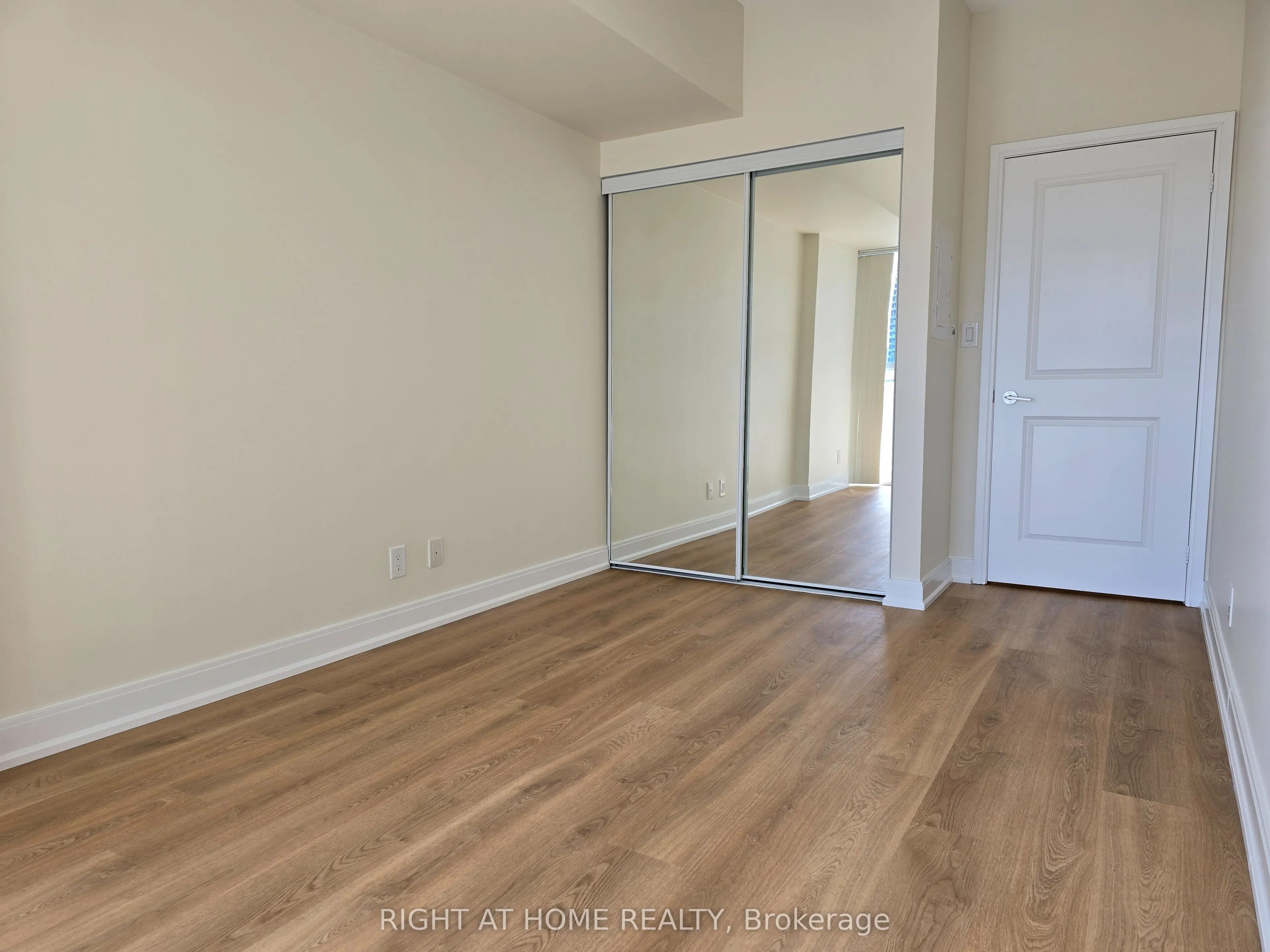 50 Absolute Avenue, #1605