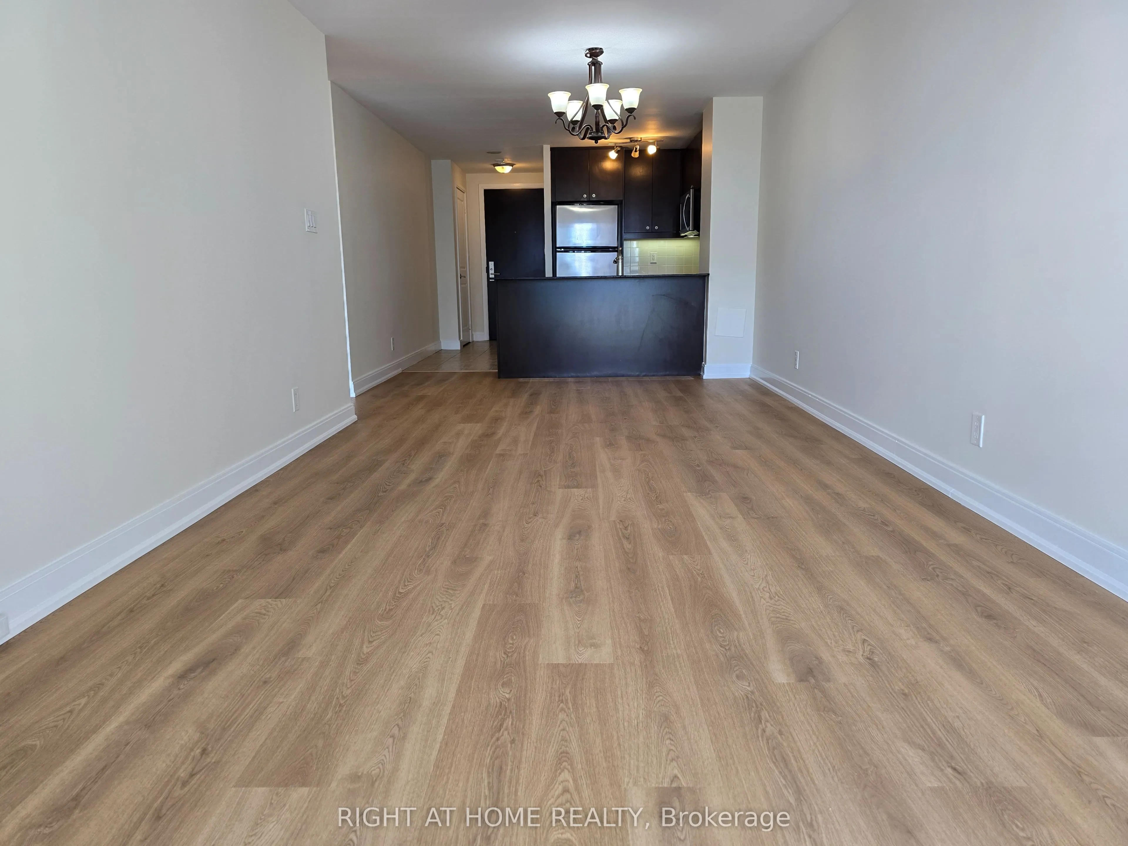50 Absolute Avenue, #1605
