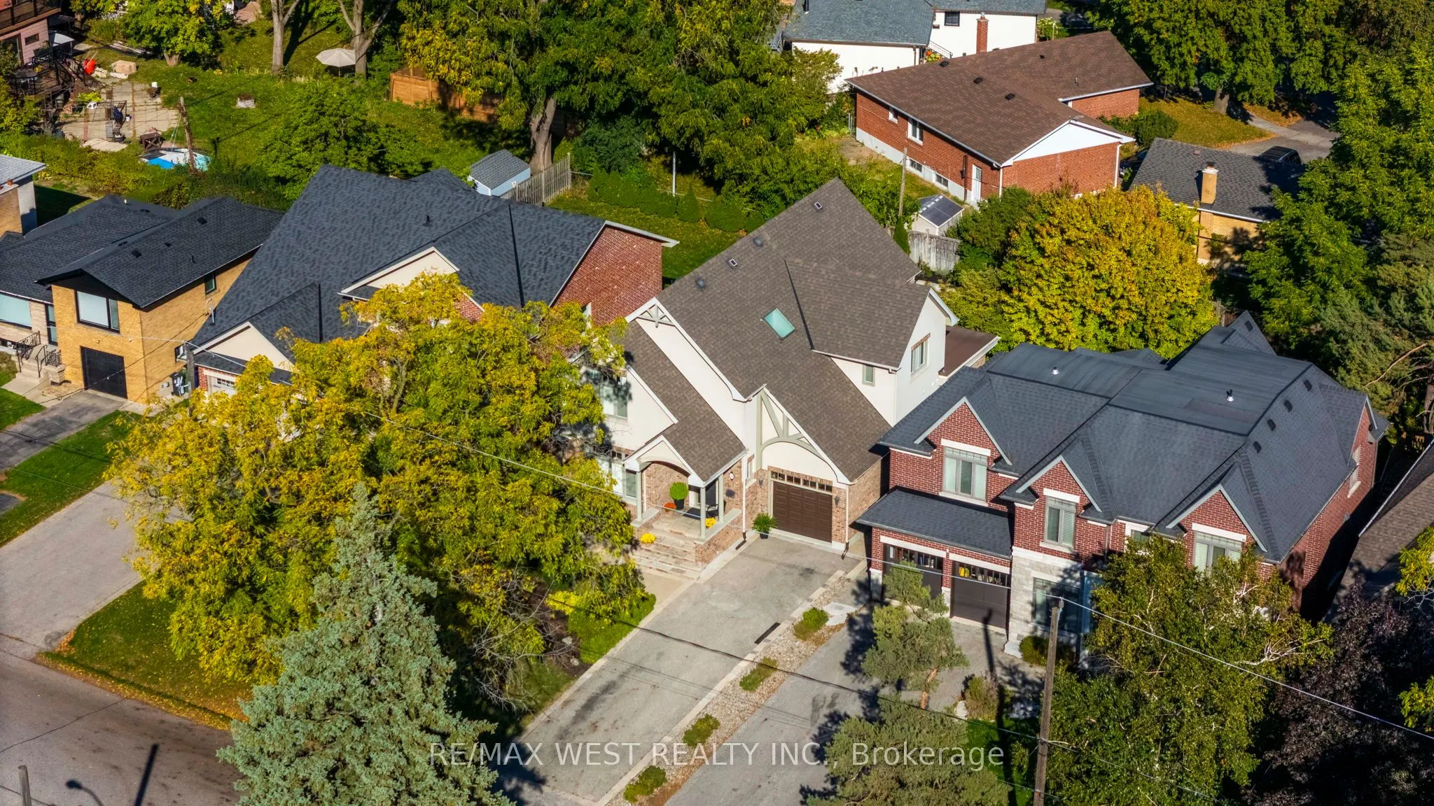 11 Tremont Road