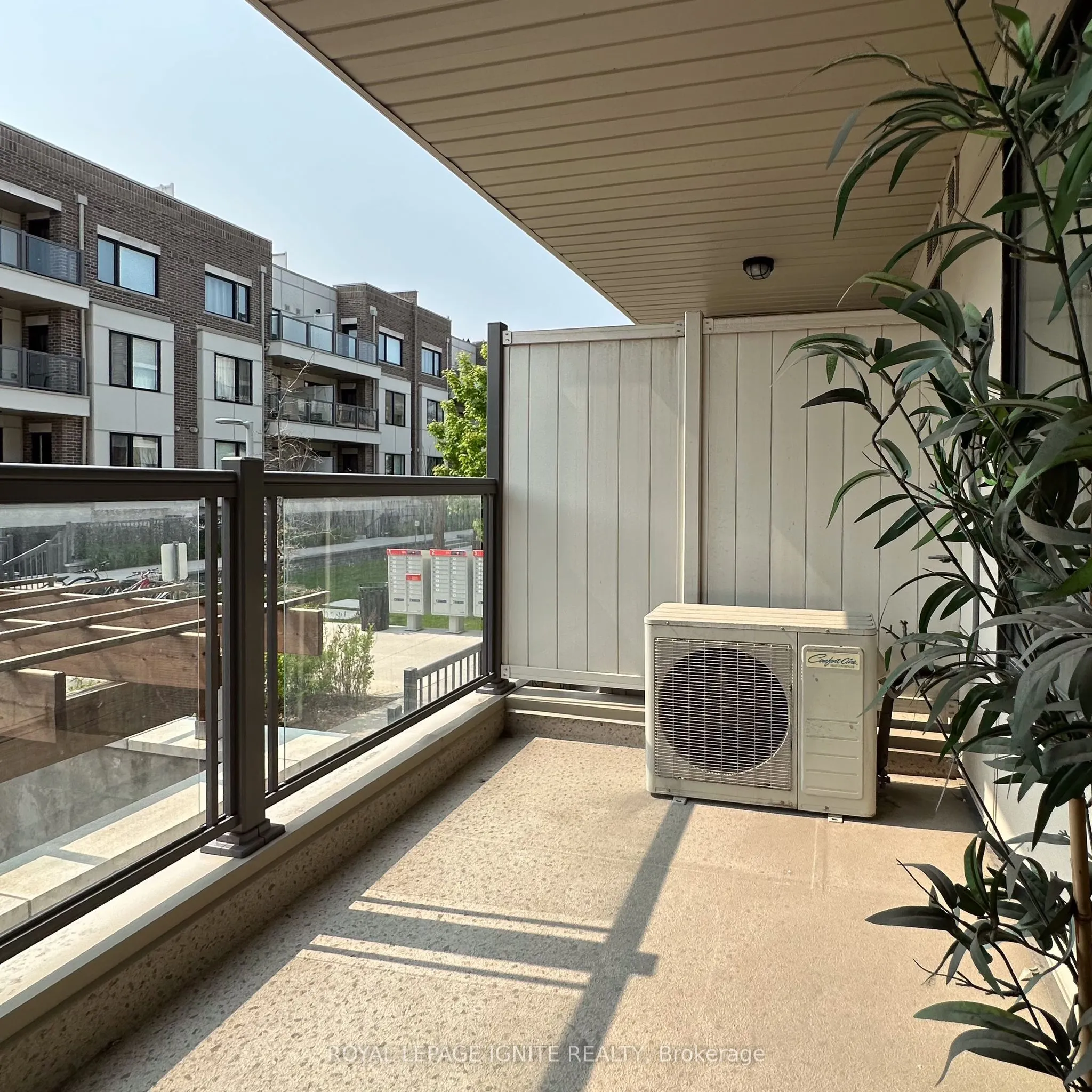 250 Royal York Road, #202
