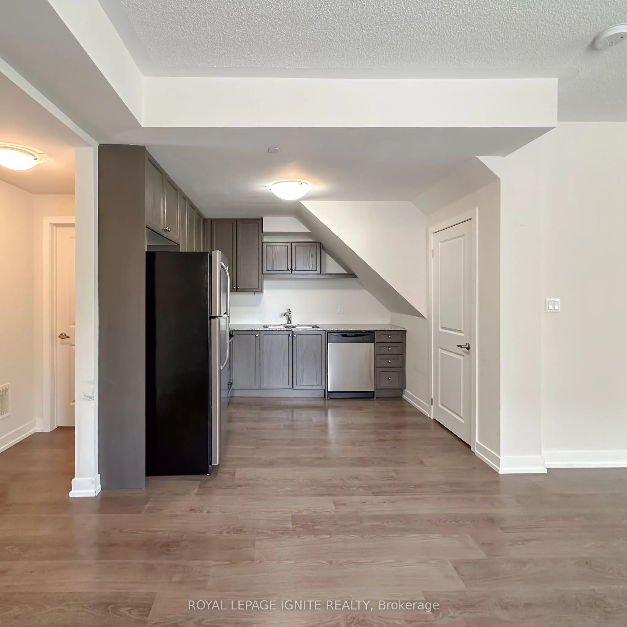 250 Royal York Road, #202