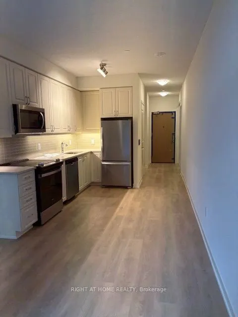 38 Annie Craig Drive, #404