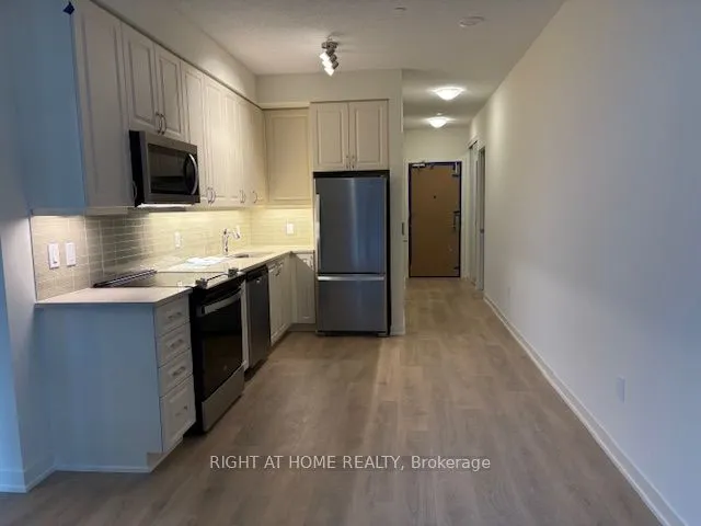 38 Annie Craig Drive, #404