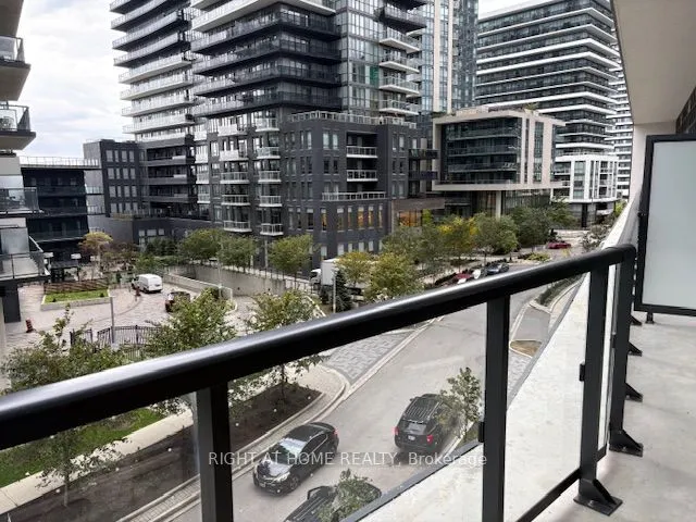 38 Annie Craig Drive, #404