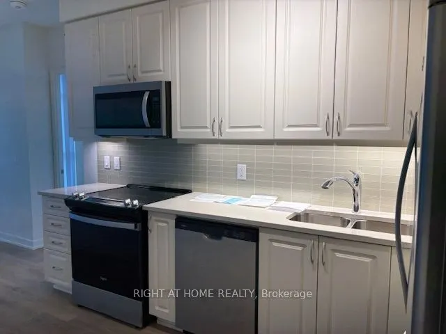 38 Annie Craig Drive, #404