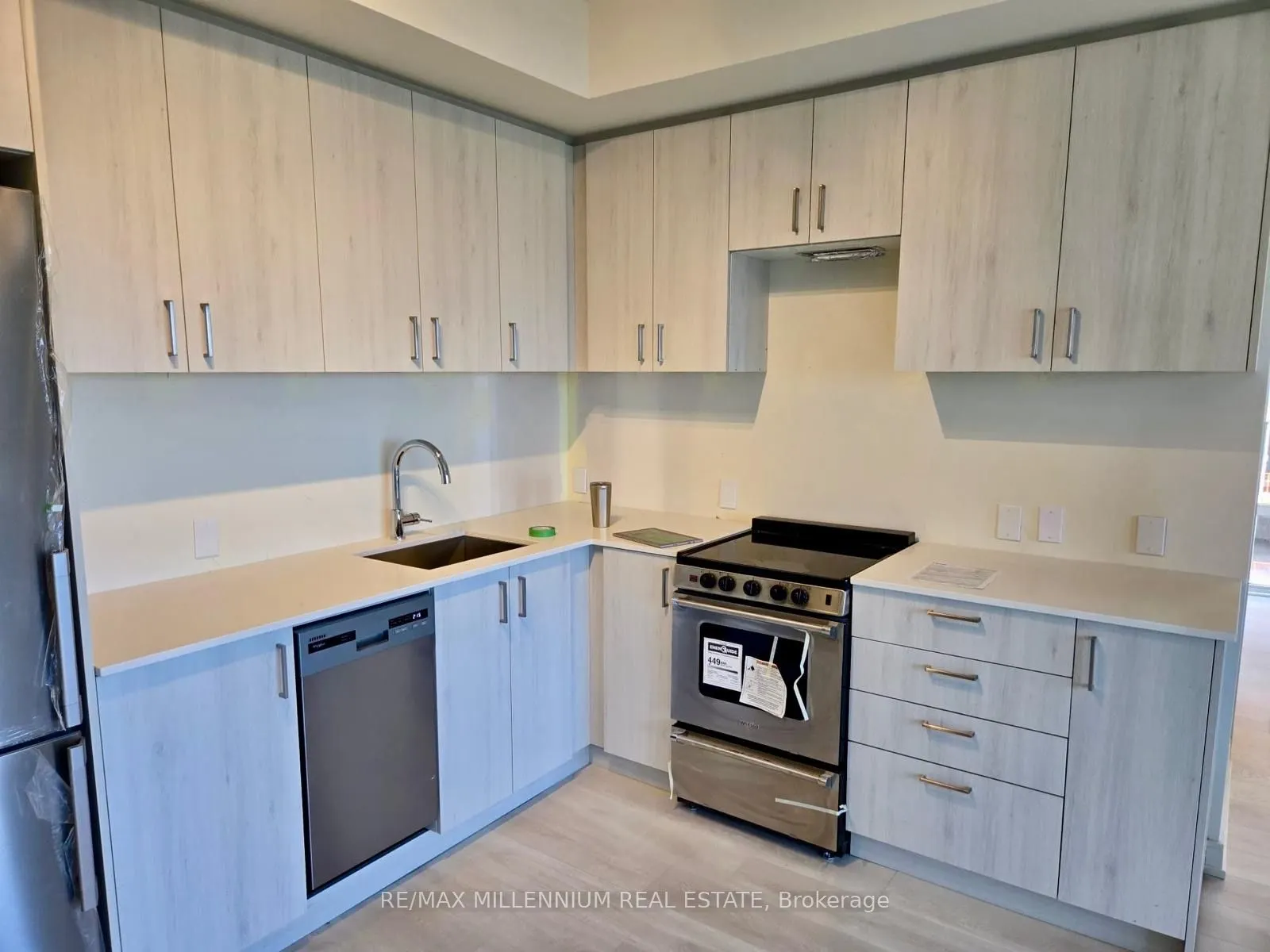 8010 Derry Road, #1806