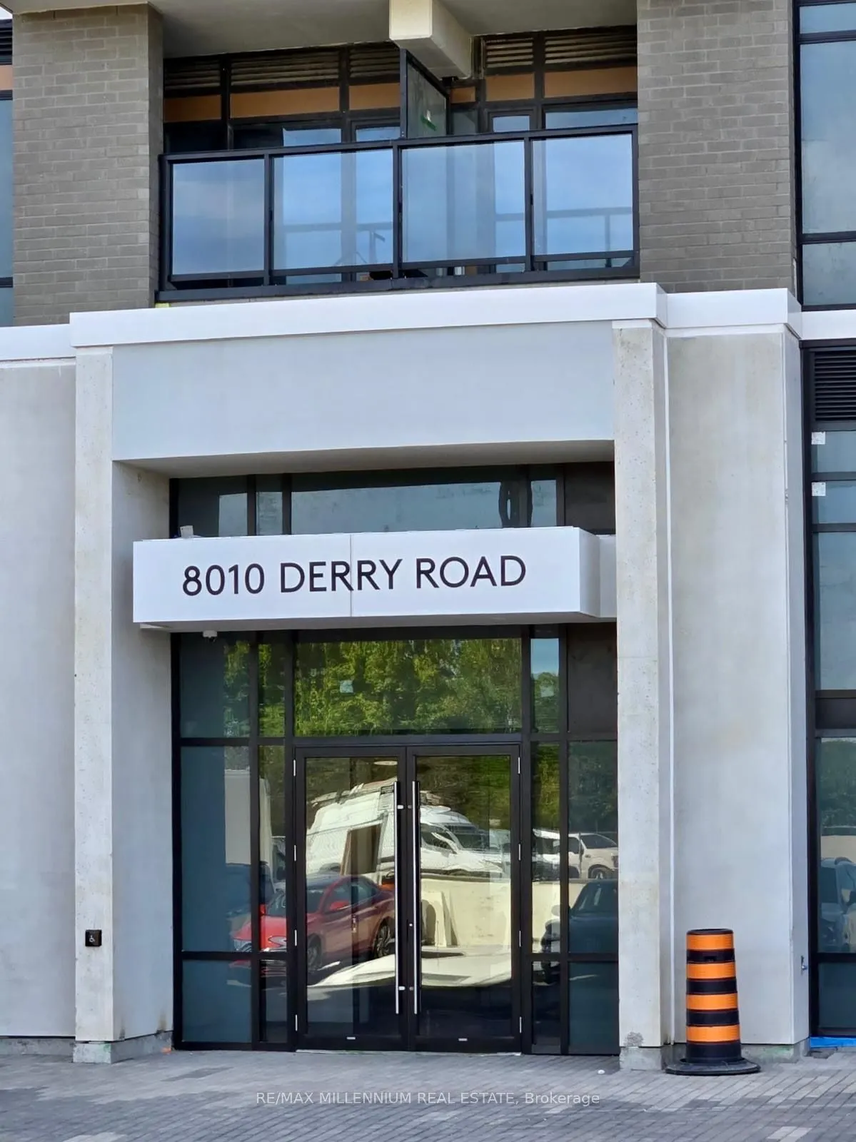 8010 Derry Road, #1806