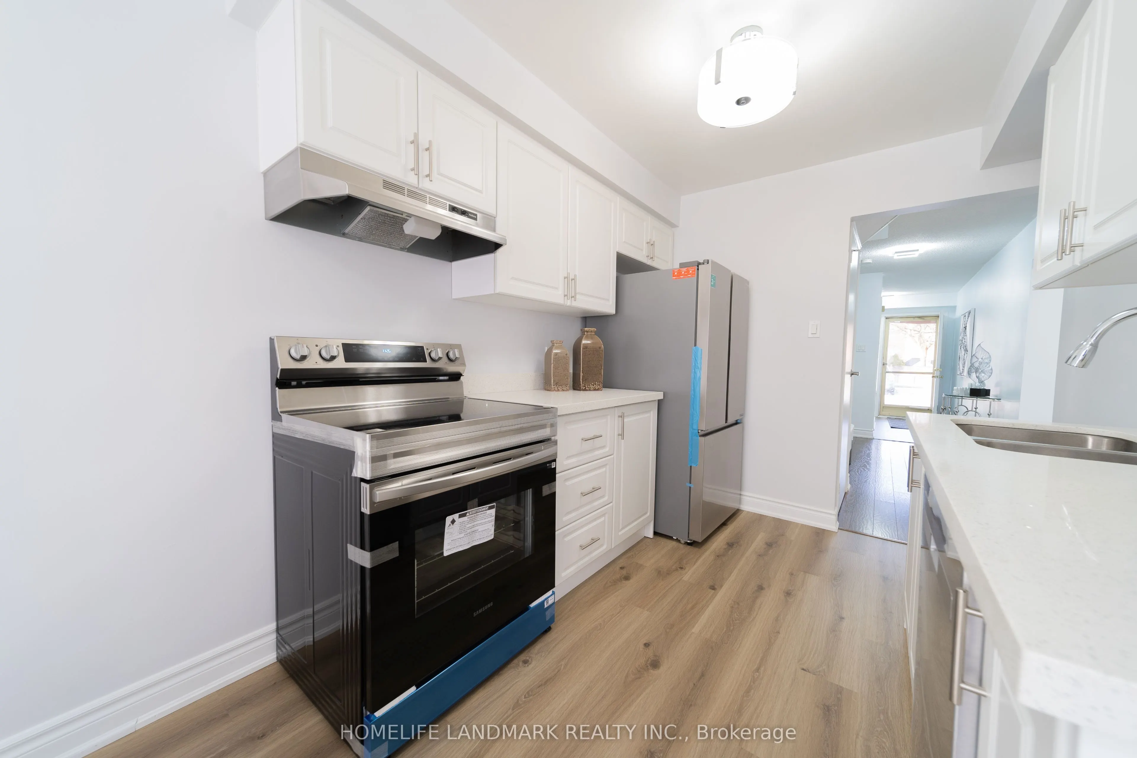 1230 Kirstie Court, #39