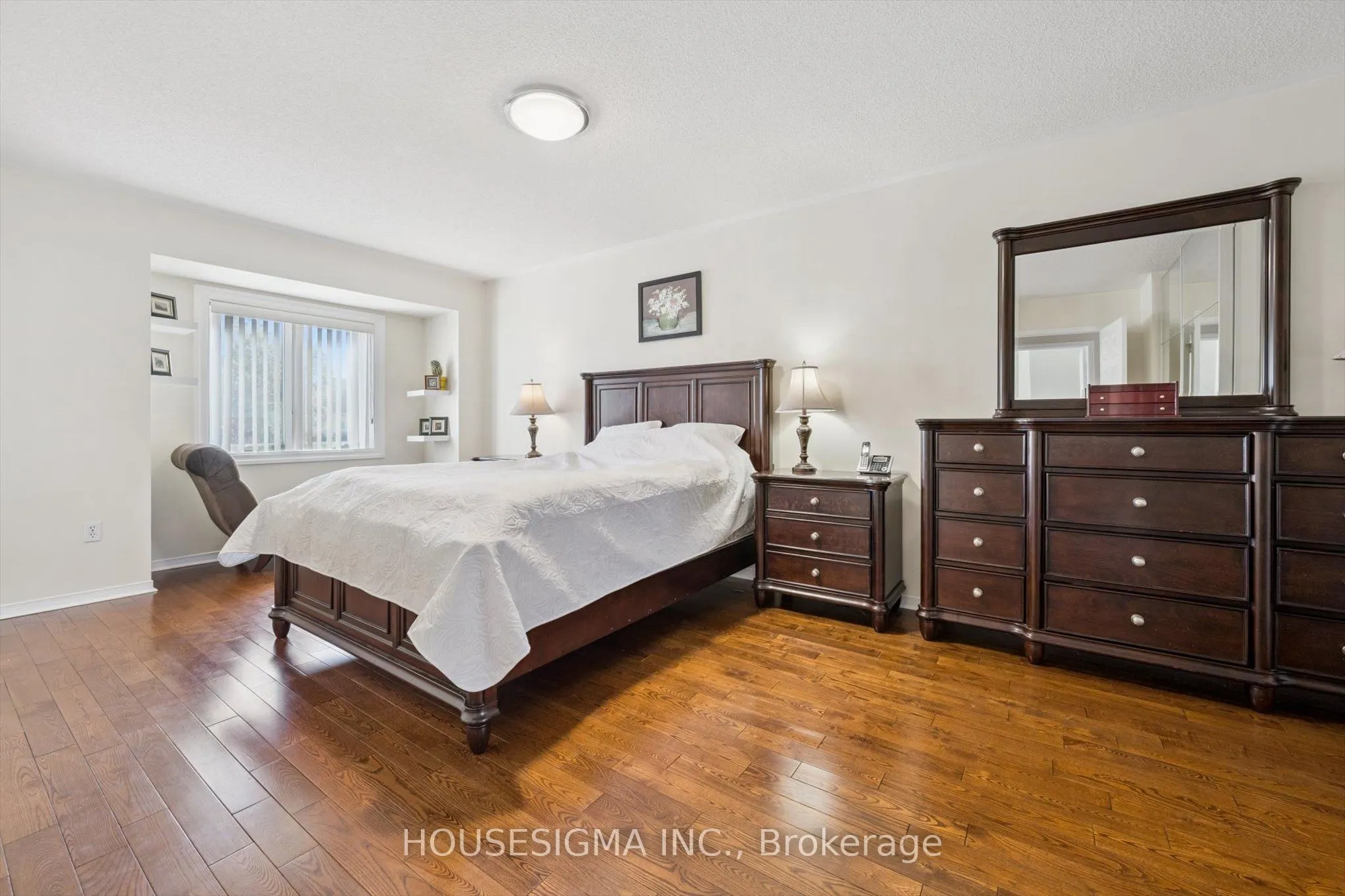 1197 Old Oak Drive