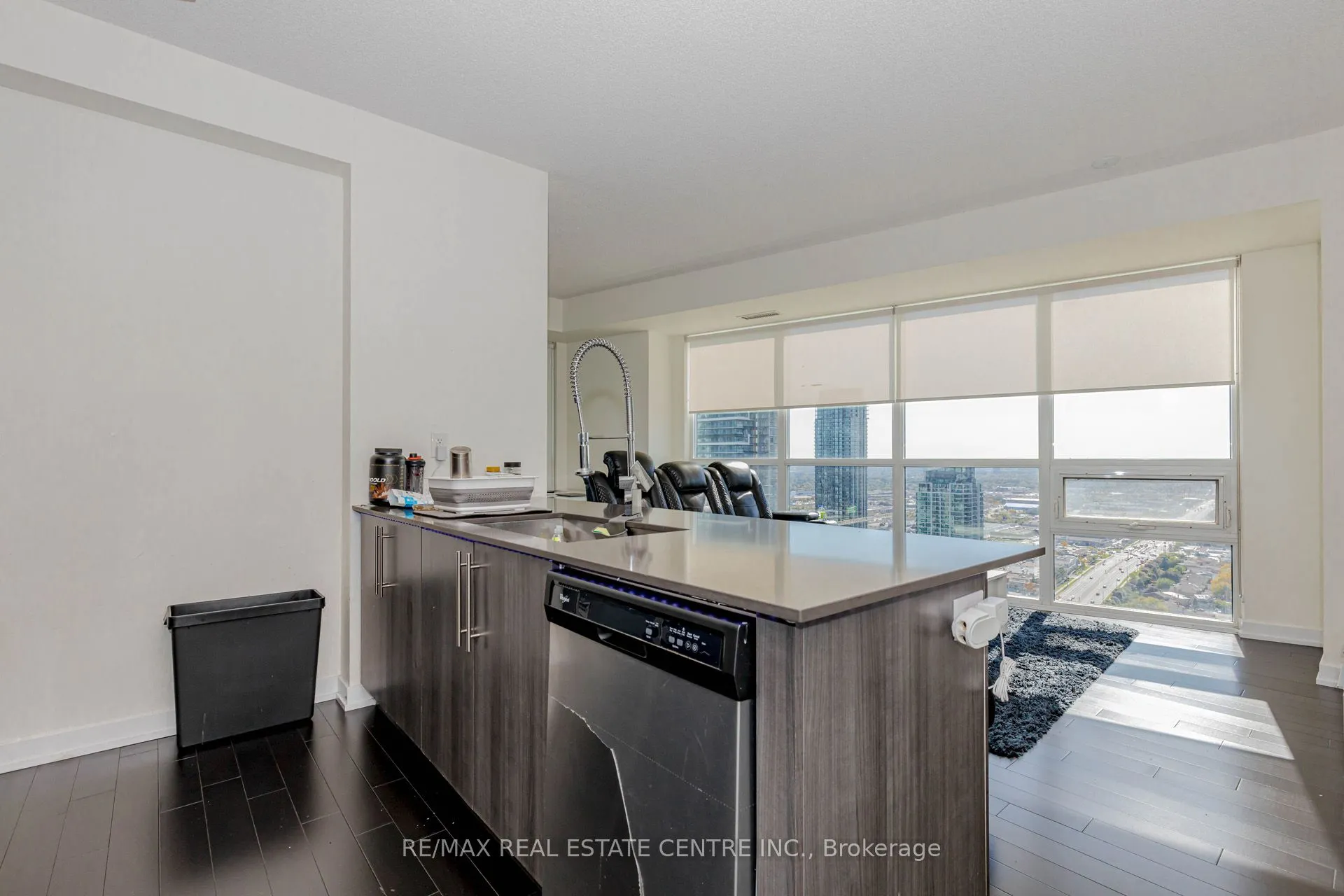 510 Curran Place, #3402