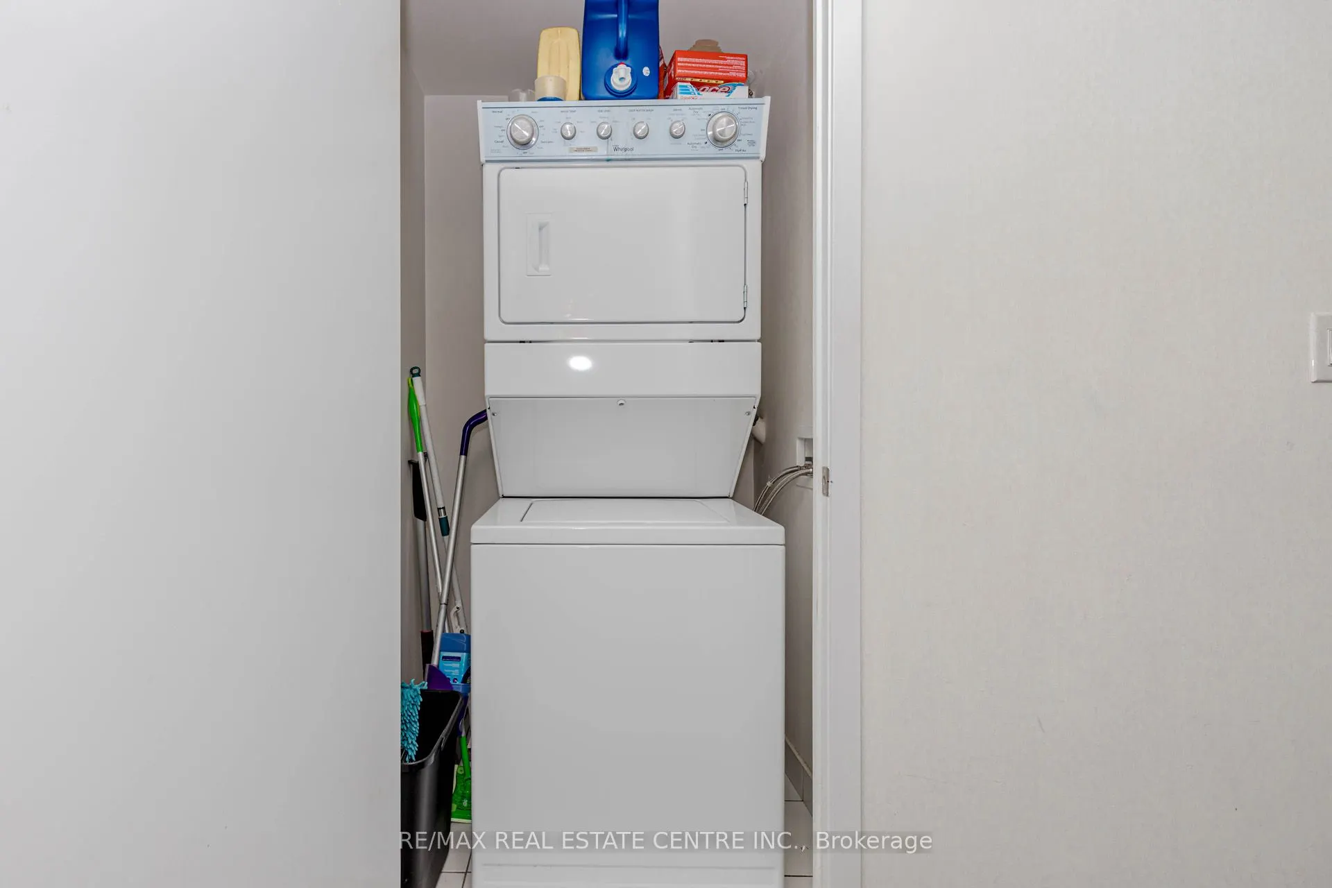 510 Curran Place, #3402