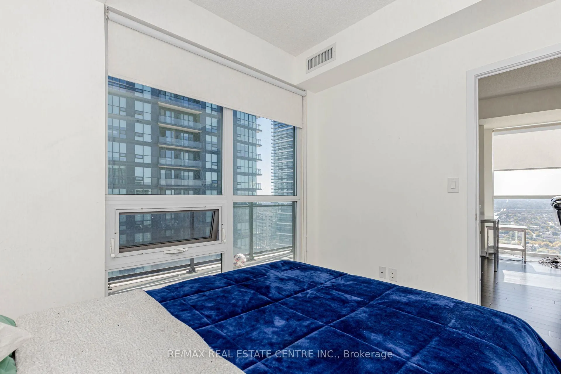 510 Curran Place, #3402