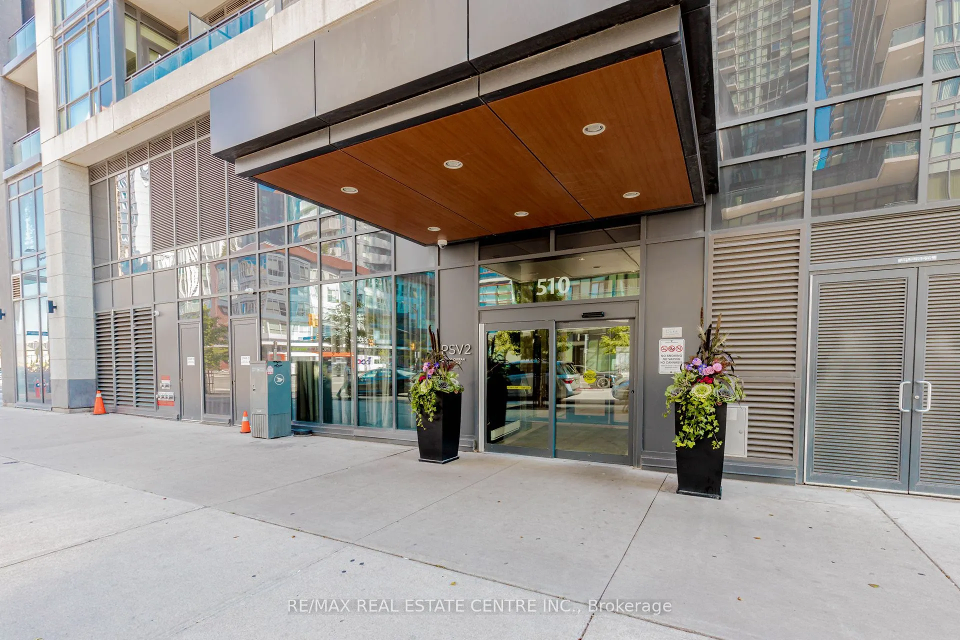 510 Curran Place, #3402