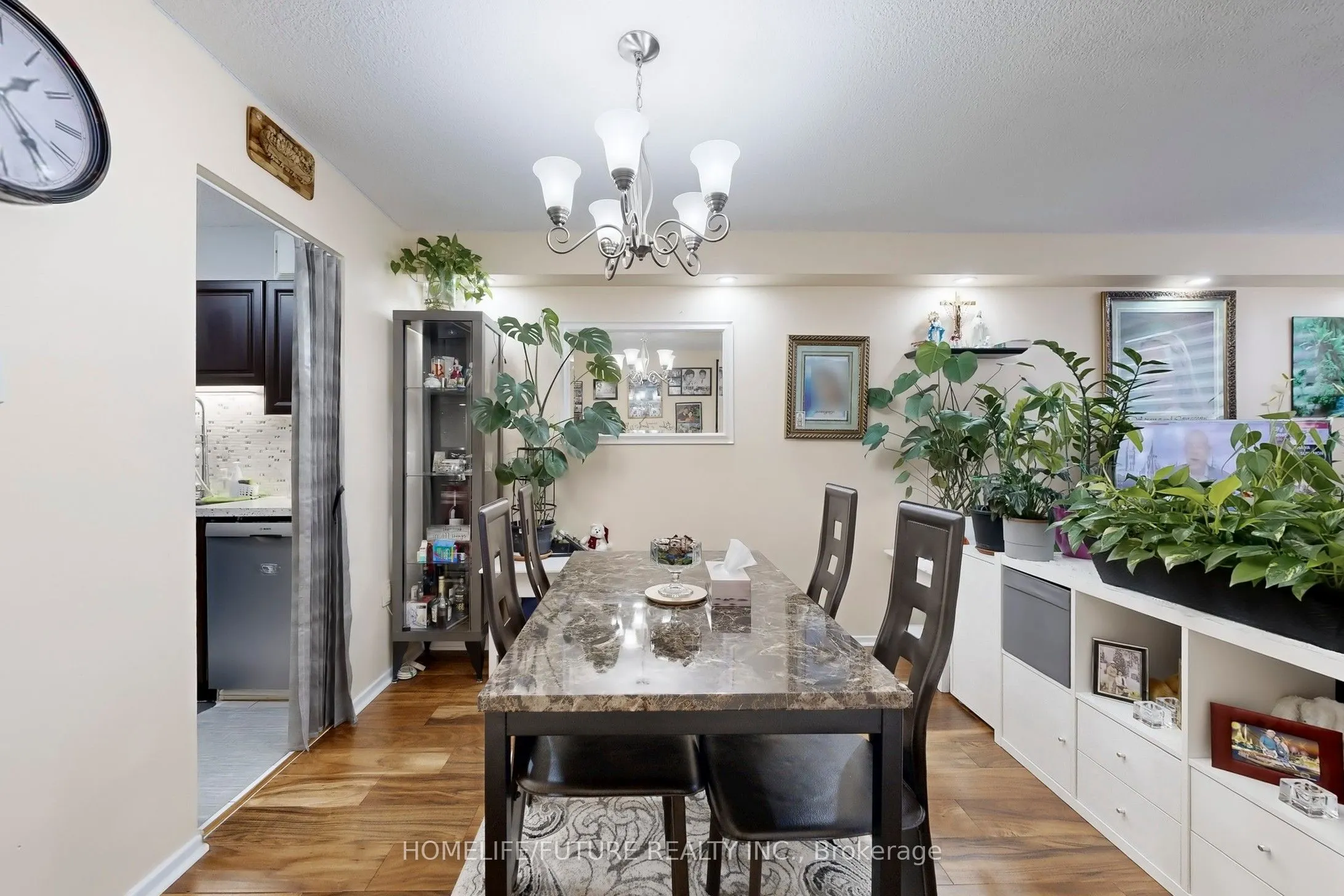 10 Tobermory Drive, #409
